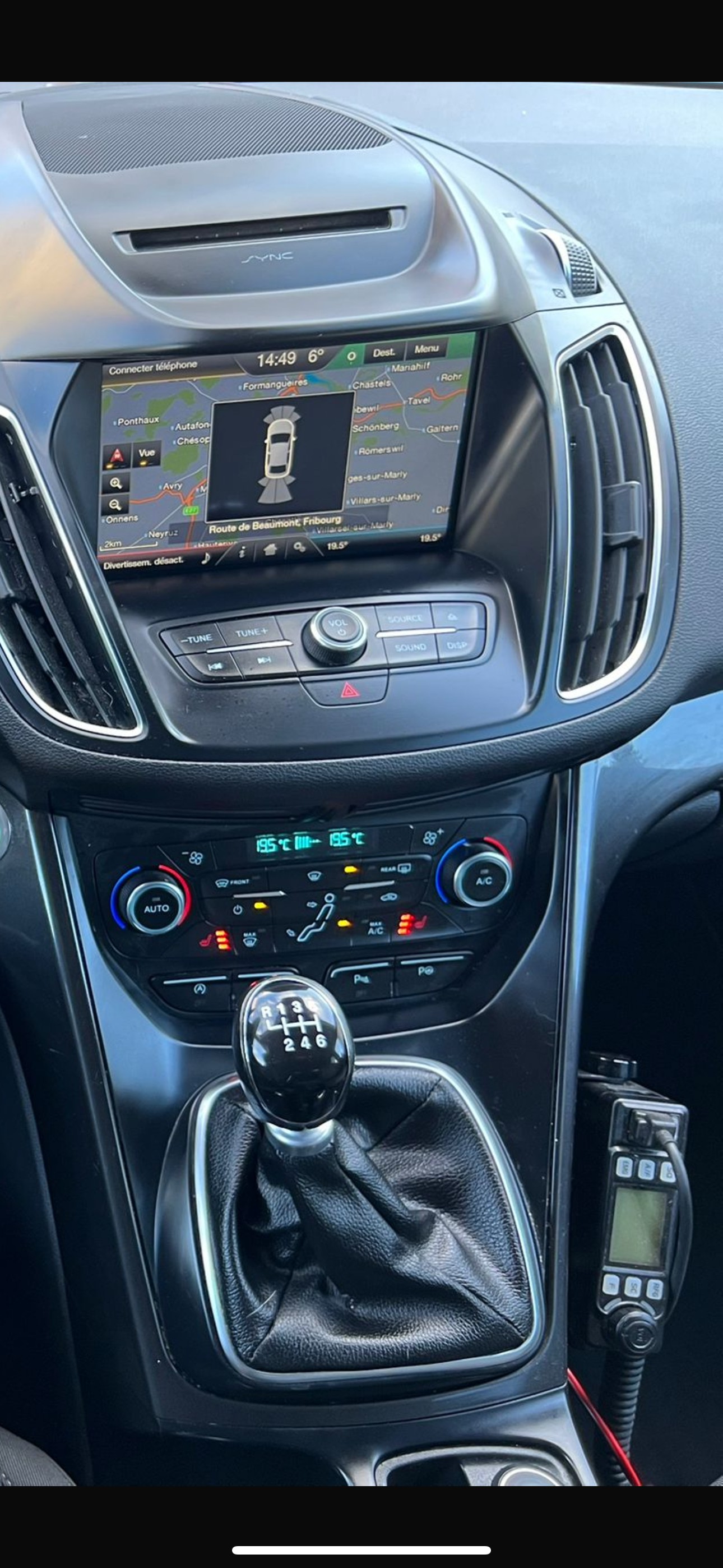 FORD C-Max 1.5 SCTi Titanium-image-10