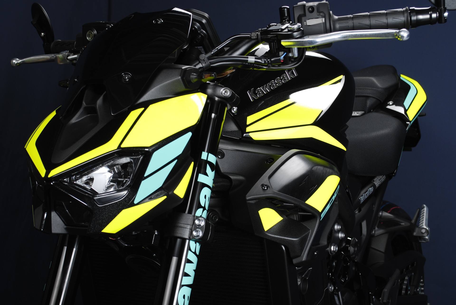 KAWASAKI Z 900 (70kW) - Teilfoliert-image-11