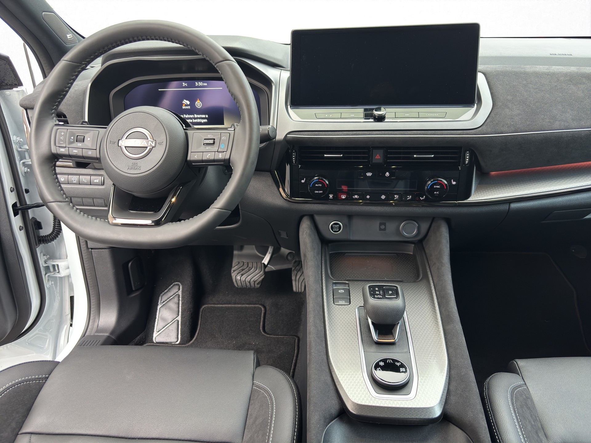 NISSAN Qashqai 1.3 DIG-T 158 N-Design 4x4-image-12