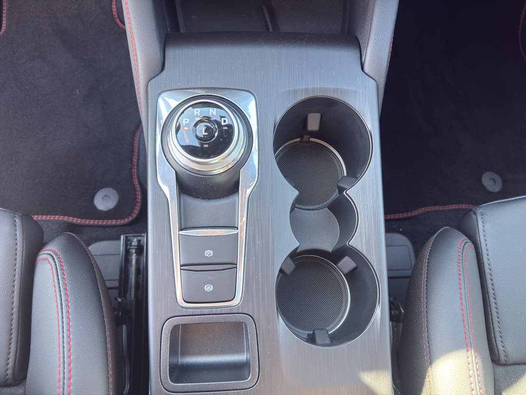 FORD Kuga 2.5 Hybrid ST-Line X 4x4-image-12