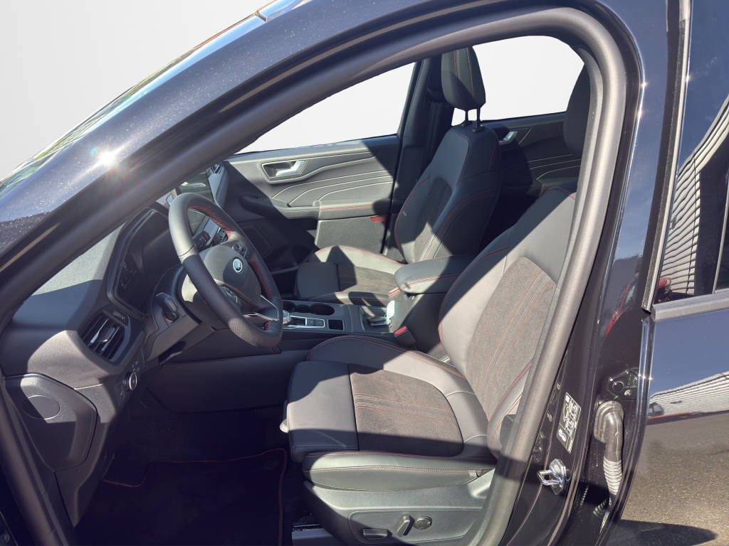 FORD Kuga 2.5 Hybrid ST-Line X 4x4-image-8