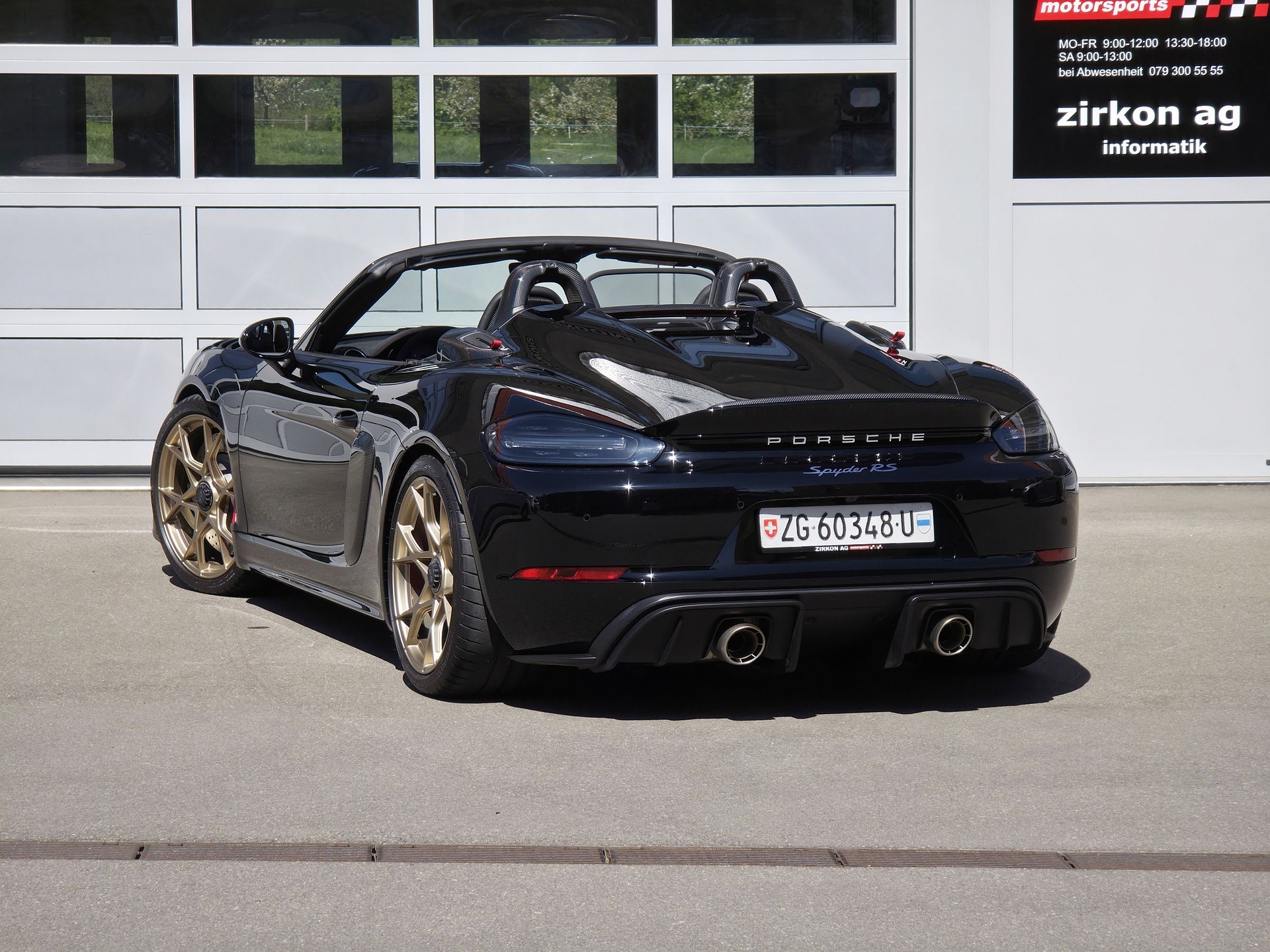 PORSCHE 718 Boxster Spyder RS Weissach PDK-image-14