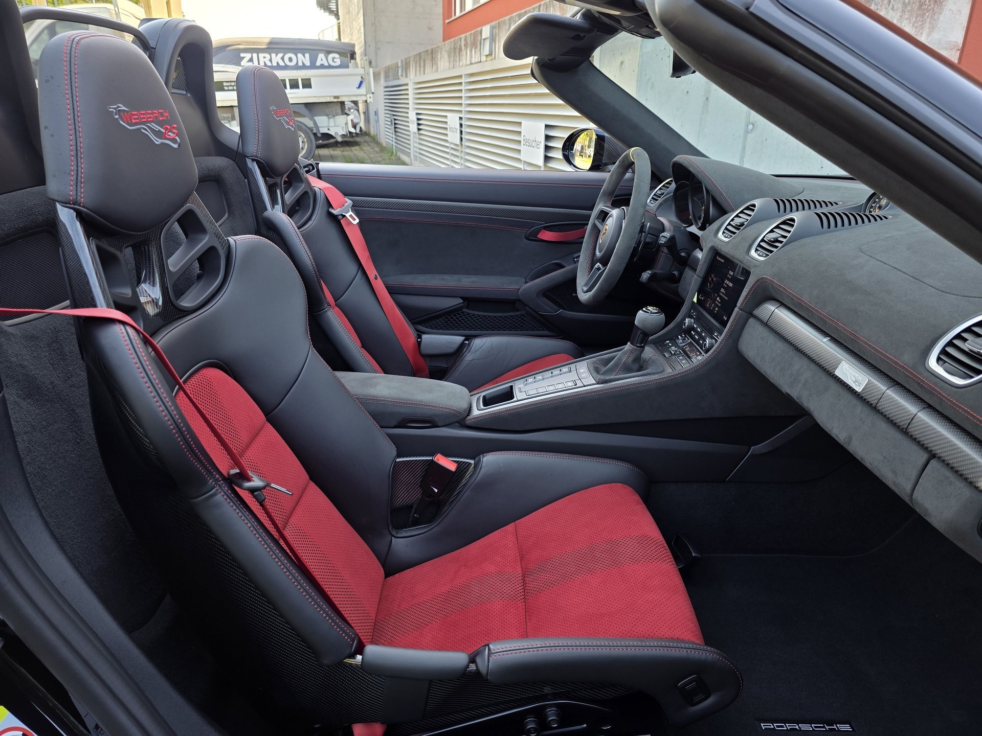 PORSCHE 718 Boxster Spyder RS Weissach PDK-image-24