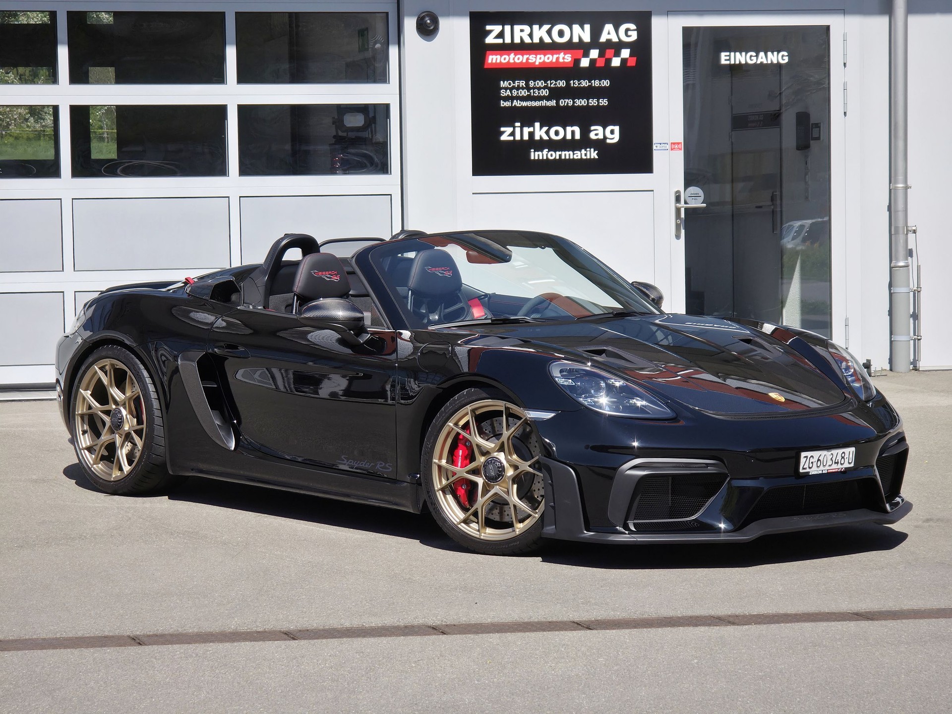 PORSCHE 718 Boxster Spyder RS Weissach PDK-image-5