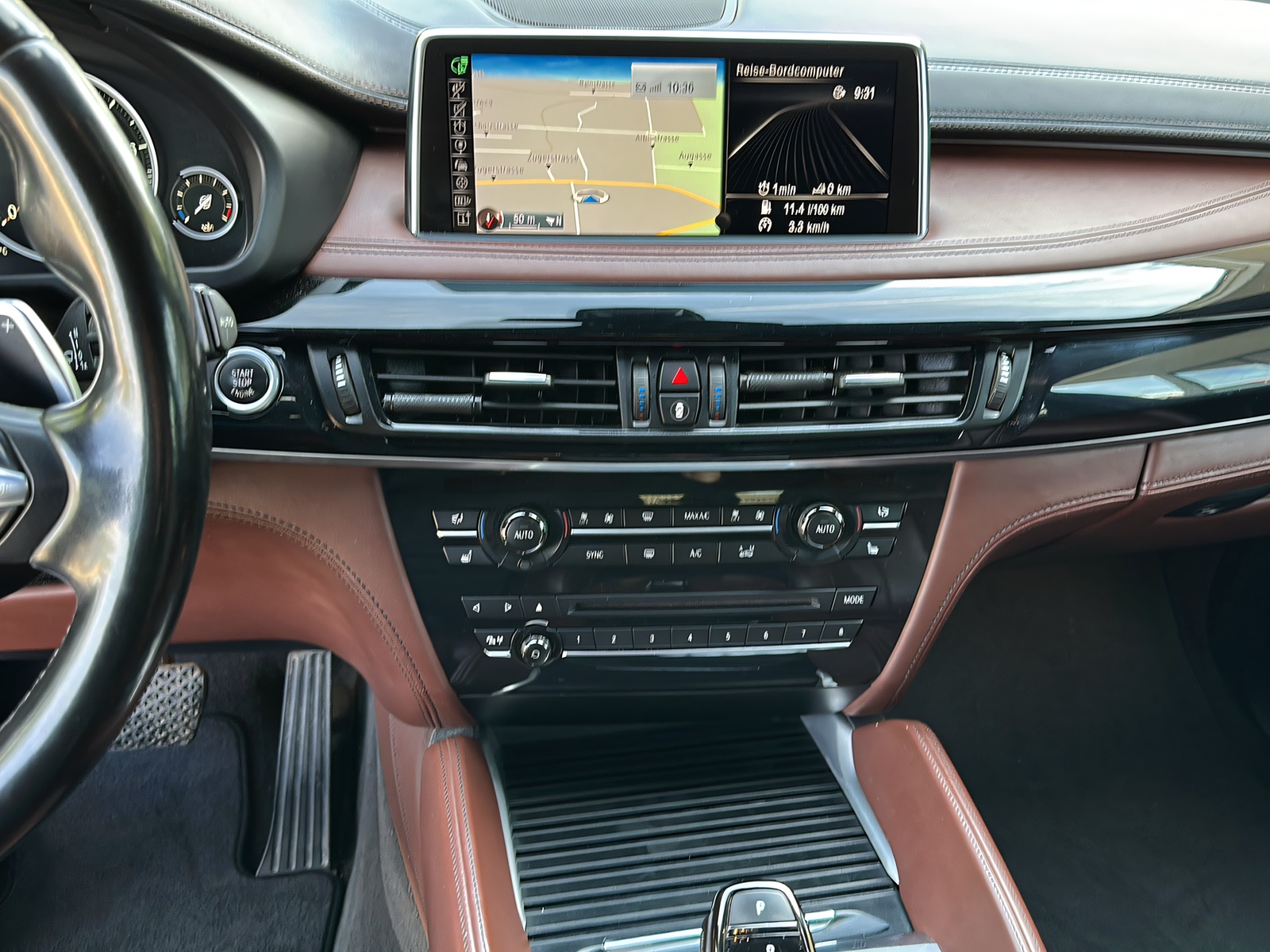 BMW X6 xDrive 50i Steptronic-image-15