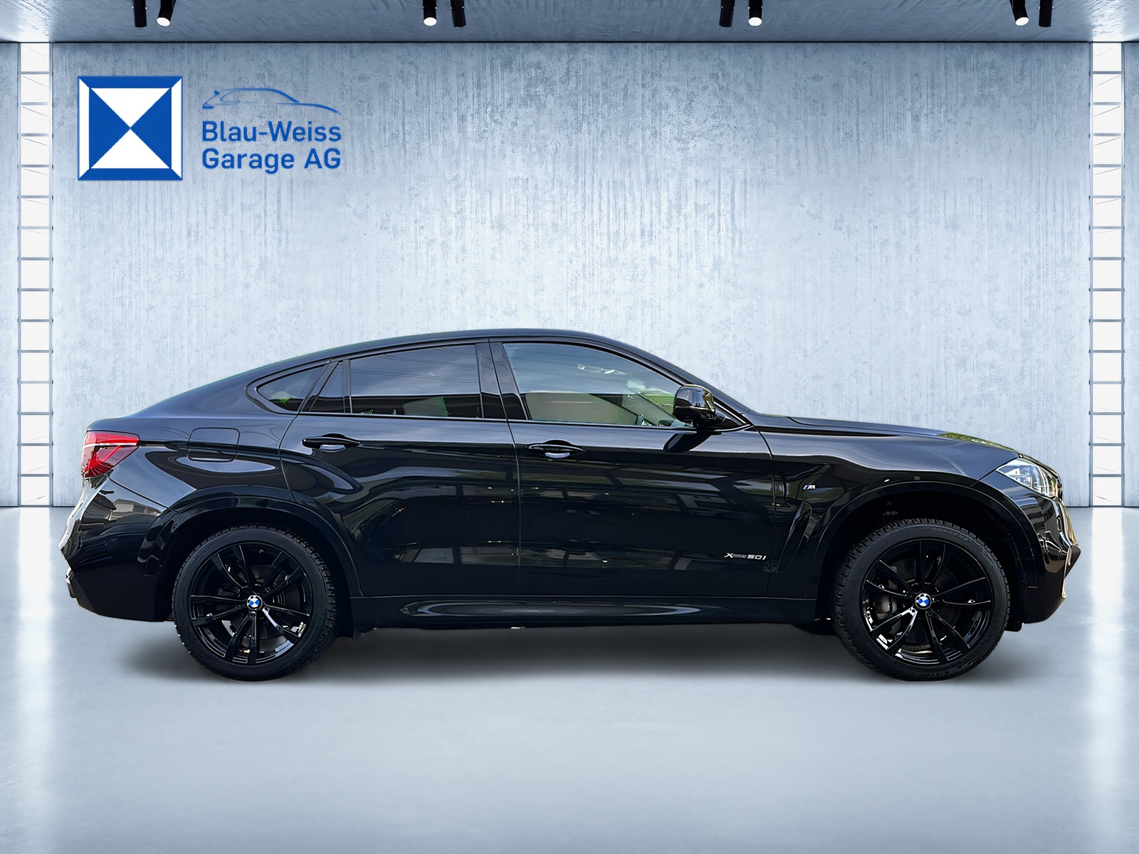 BMW X6 xDrive 50i Steptronic-showroom-element-3