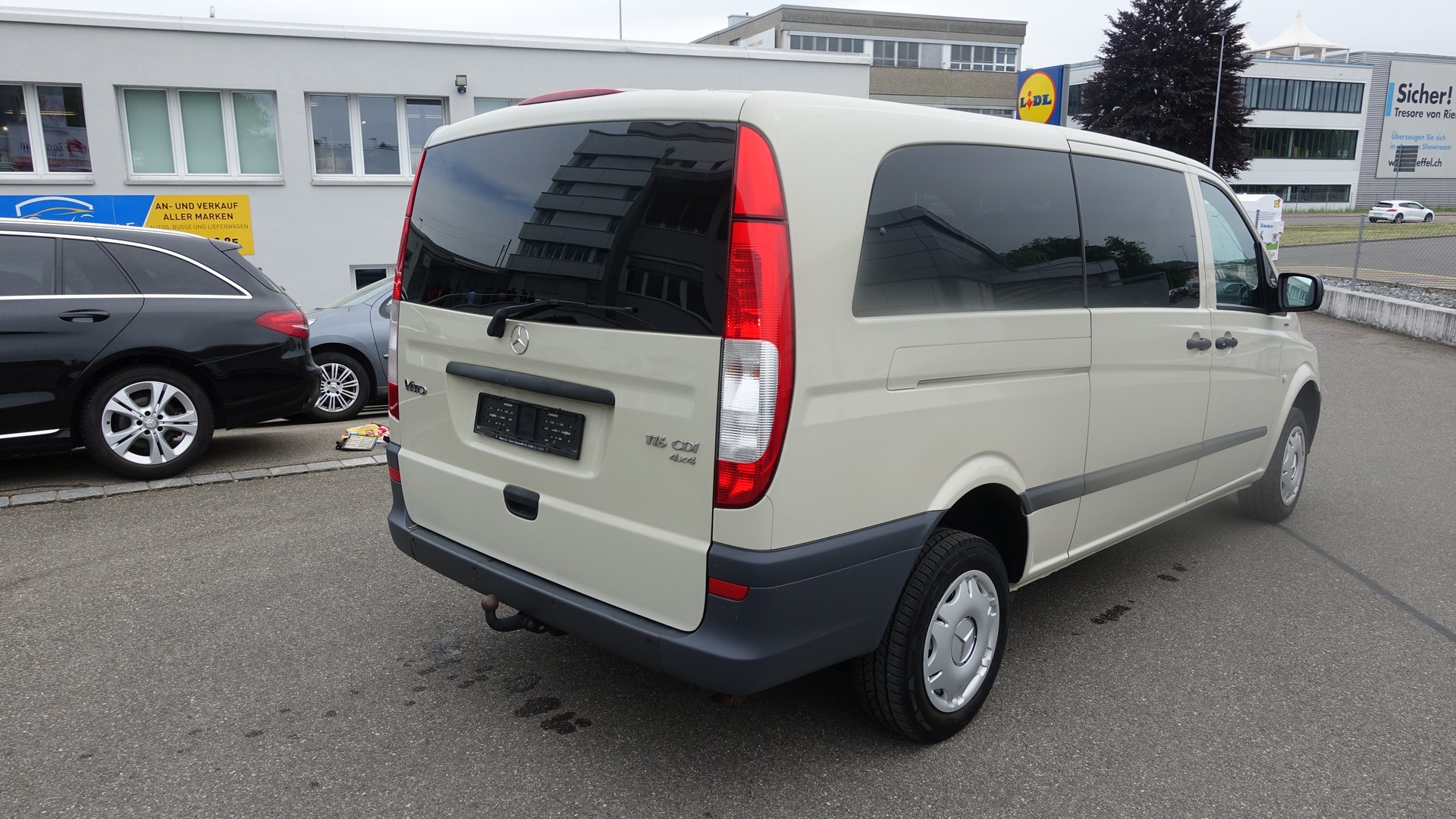 MERCEDES-BENZ Vito 116 CDI Blue Efficiency EL 4Matic A-image-1