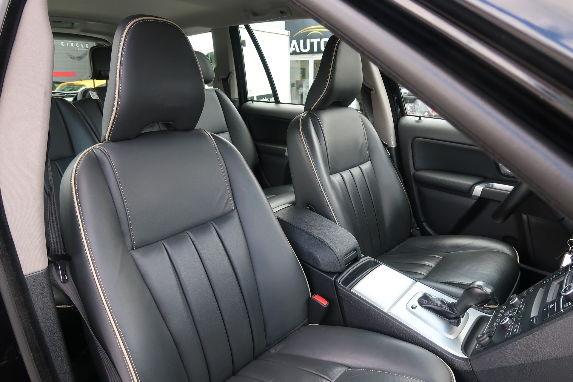 VOLVO XC90 D5 AWD Summum Geartronic-image-10