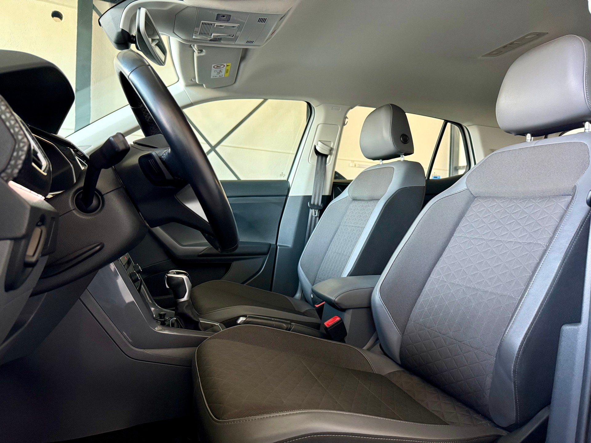 VW T-Cross 1.0 TSI Sport Style DSG-image-7