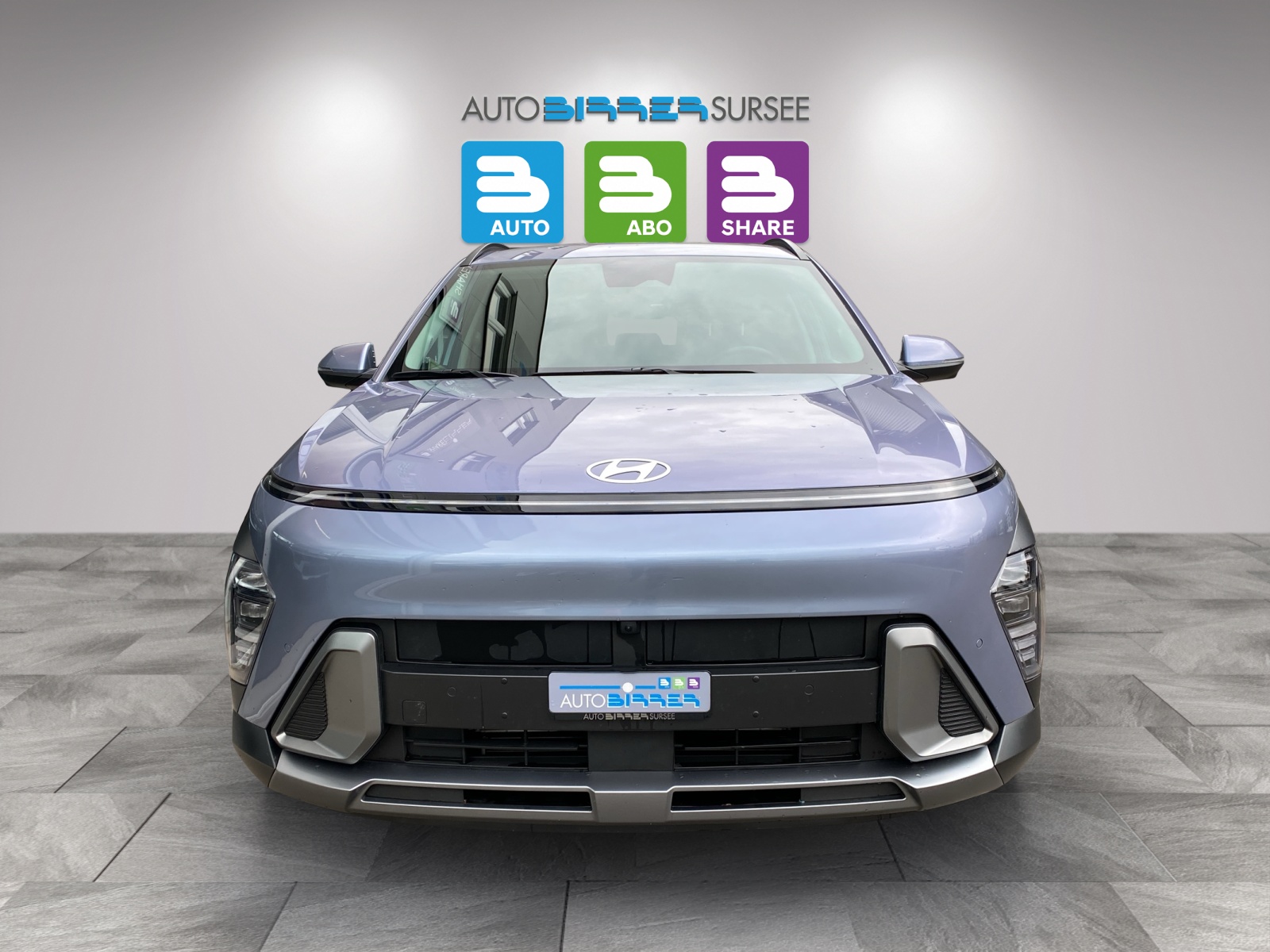 HYUNDAI Kona 1.6 GDi Hybrid Amplia-showroom-element-1