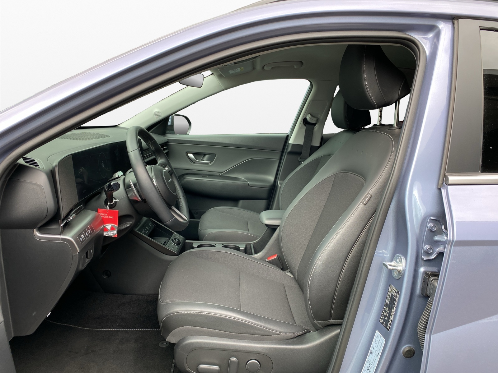 HYUNDAI Kona 1.6 GDi Hybrid Amplia-image-9