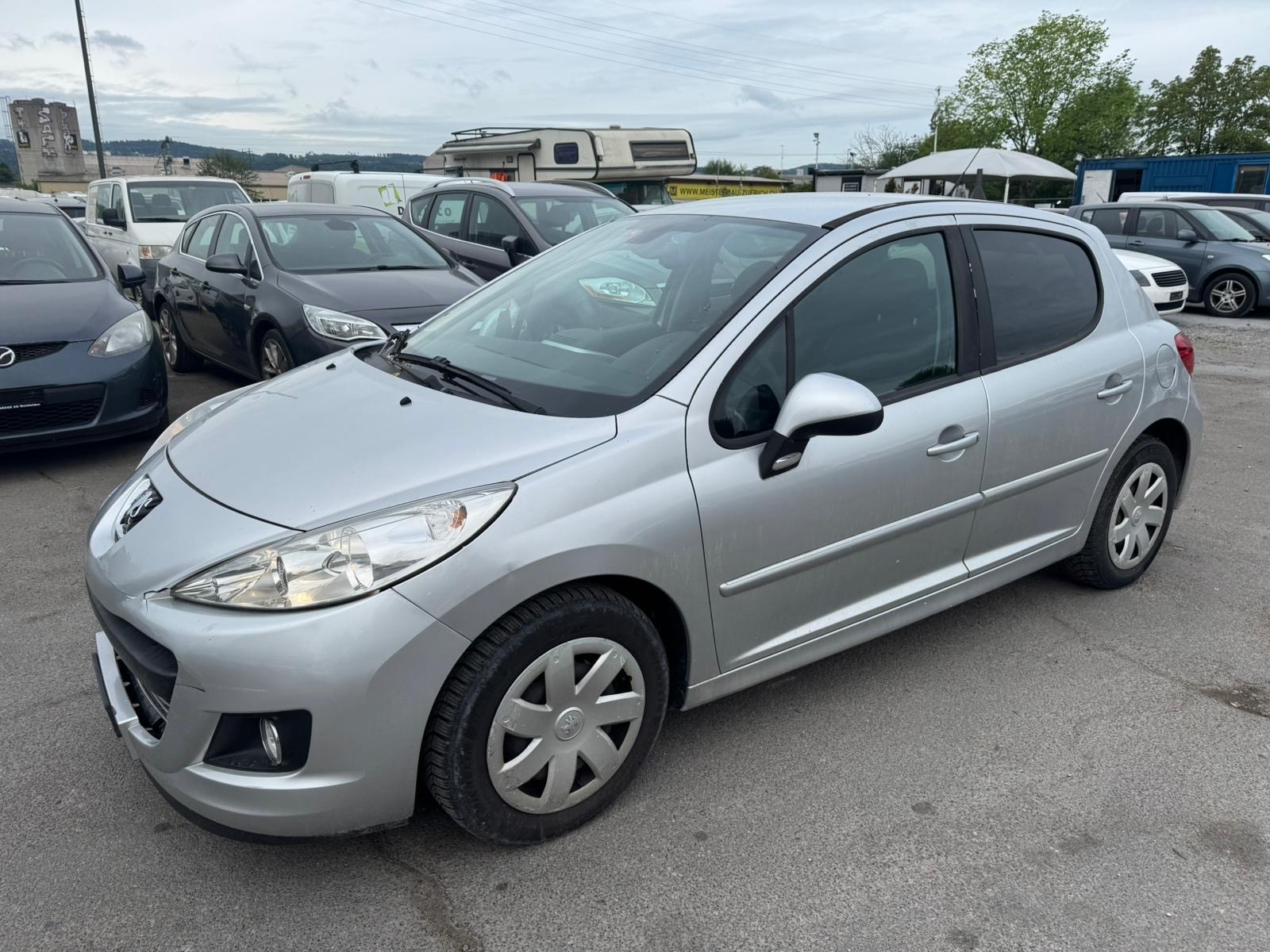 PEUGEOT 207 1.6 16V Lion Edition Automatic-image-1