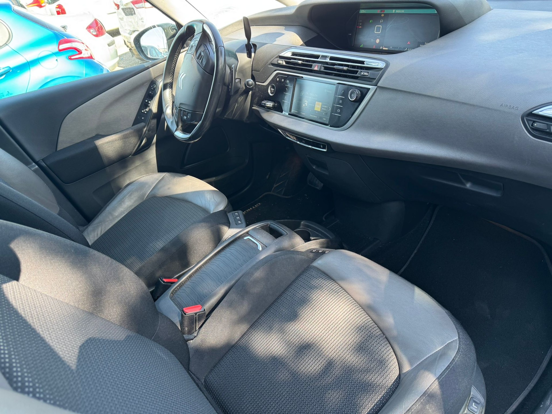 CITROEN Grand C4 Picasso 1.6i 16V e-THP Exclusive-image-7