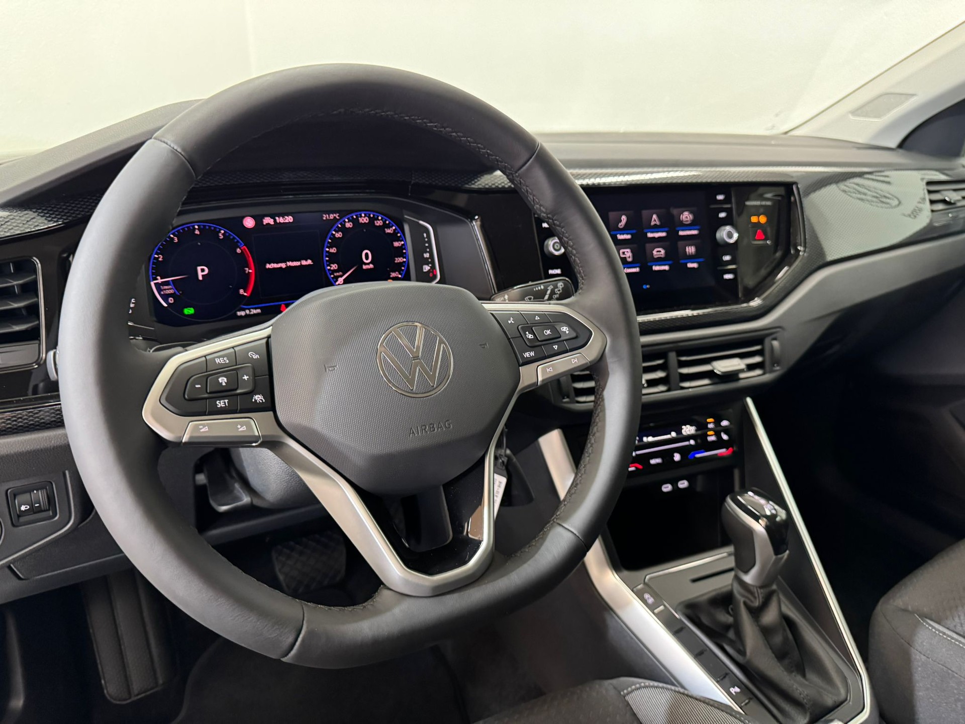 VW Polo 1.0 TSI Life DSG-image-5