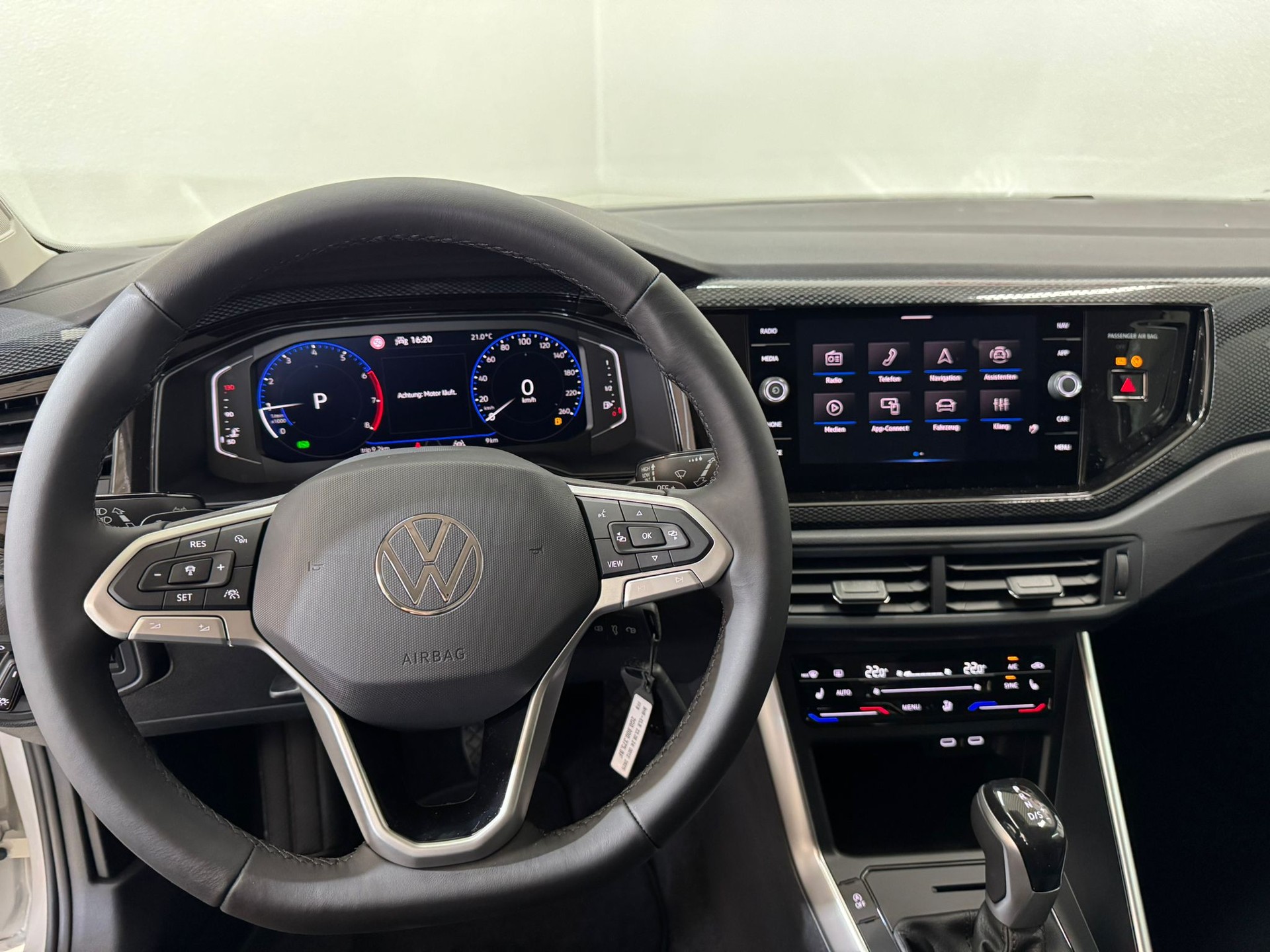 VW Polo 1.0 TSI Life DSG-image-6