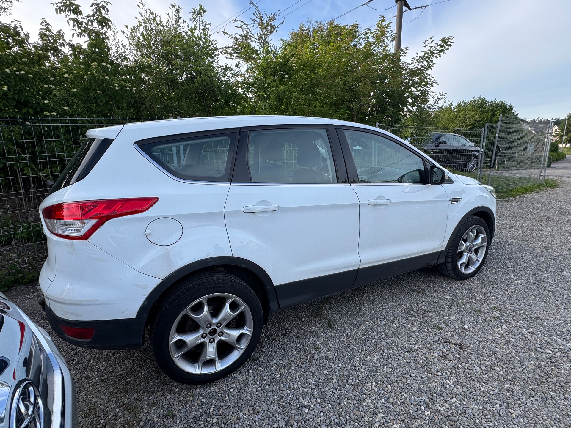FORD Kuga 2.0 TDCi Carving 4WD PowerShift-image-5