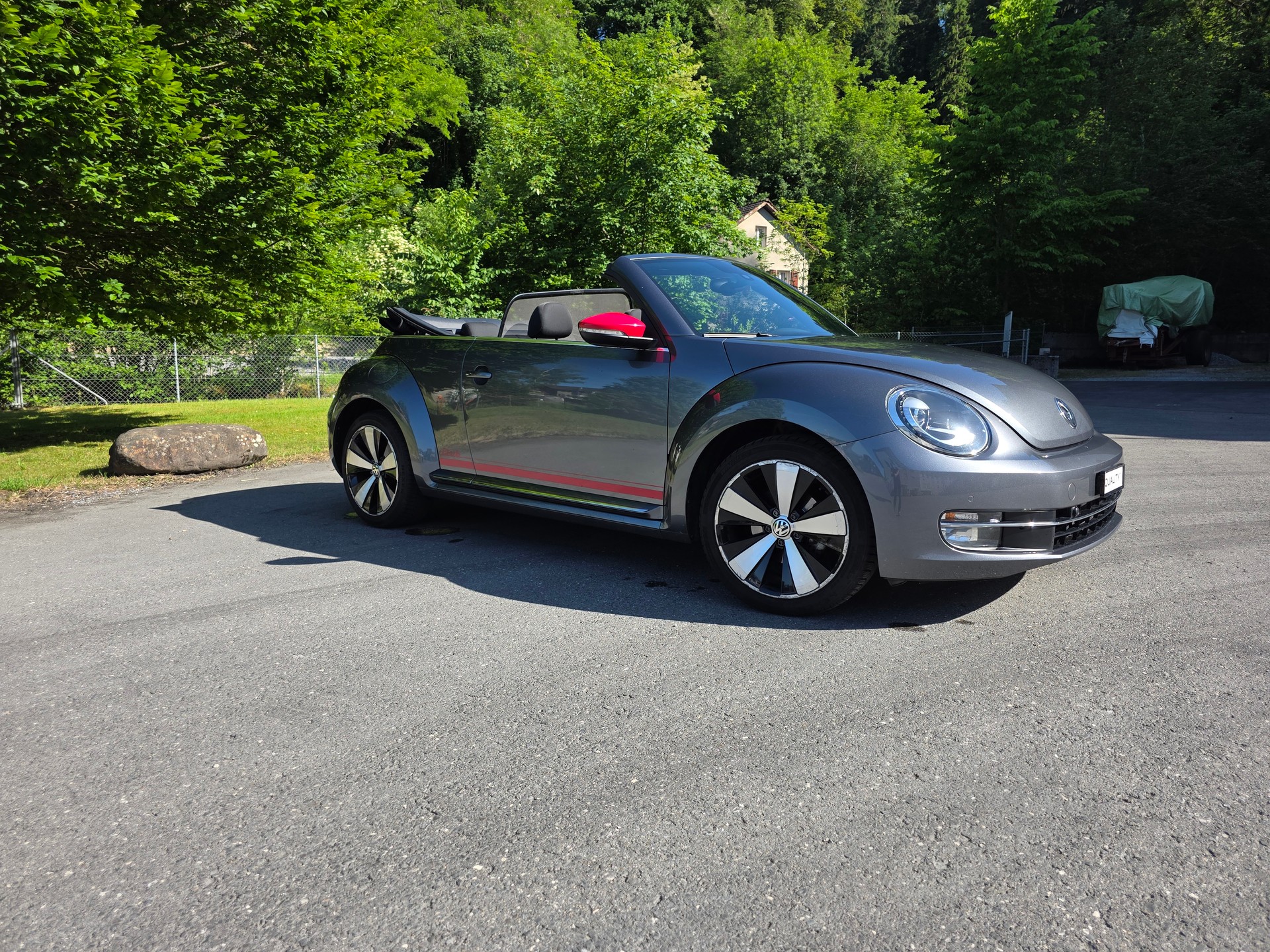 VW Beetle Cabrio 1.2 TSI BMT Club DSG-image-5