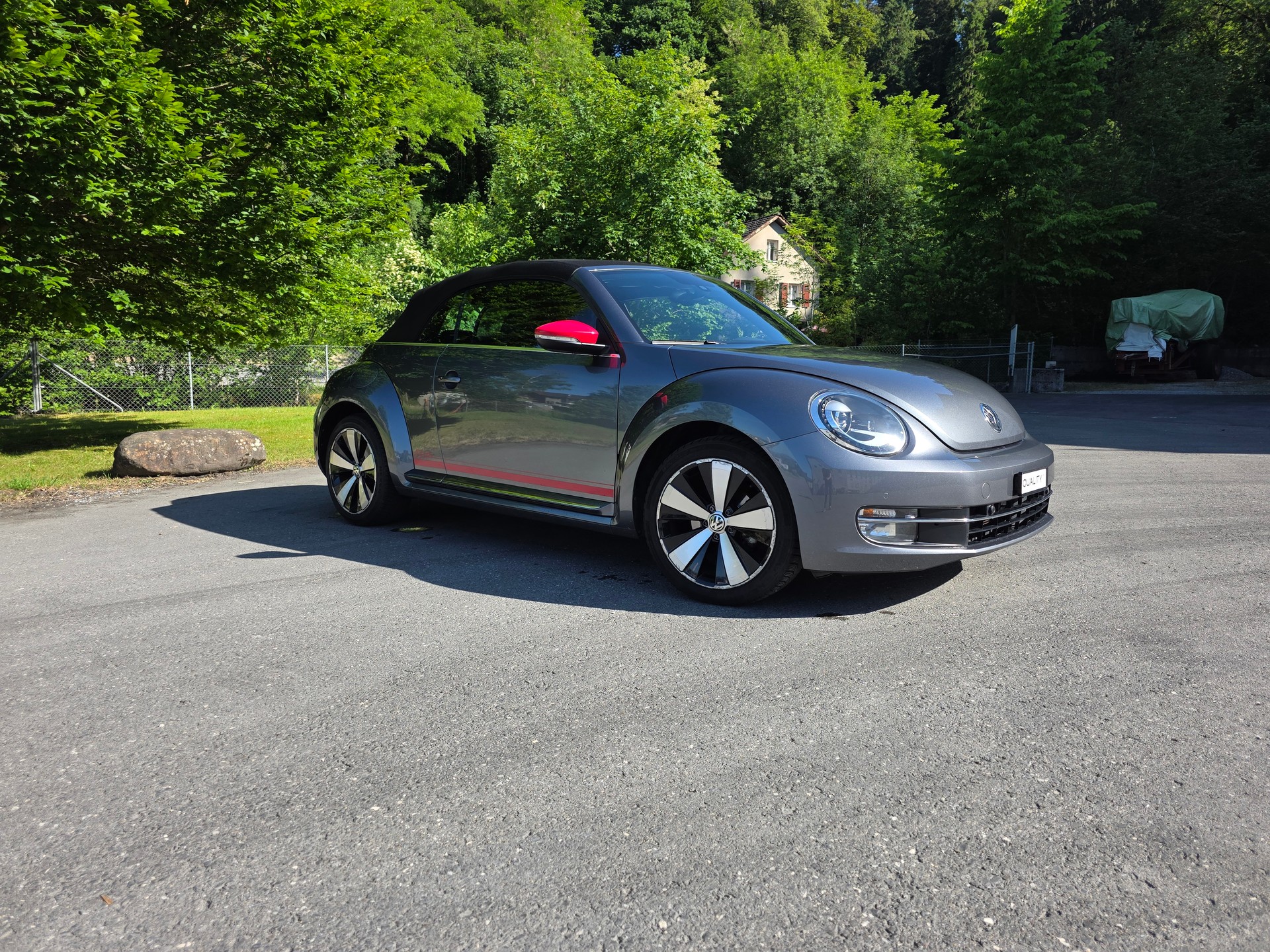 VW Beetle Cabrio 1.2 TSI BMT Club DSG-image-6