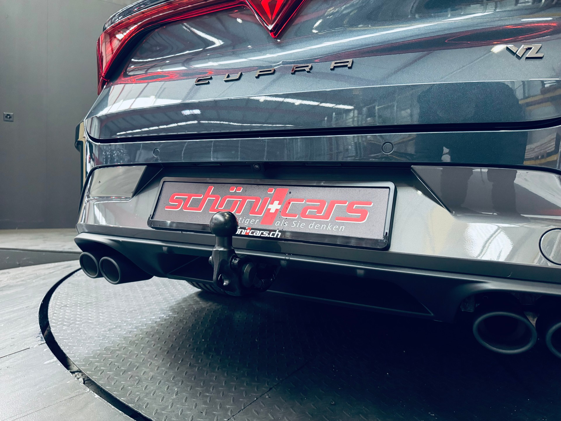 CUPRA LEON ST 2.0 TSI VZ DSG 4Drive-image-15