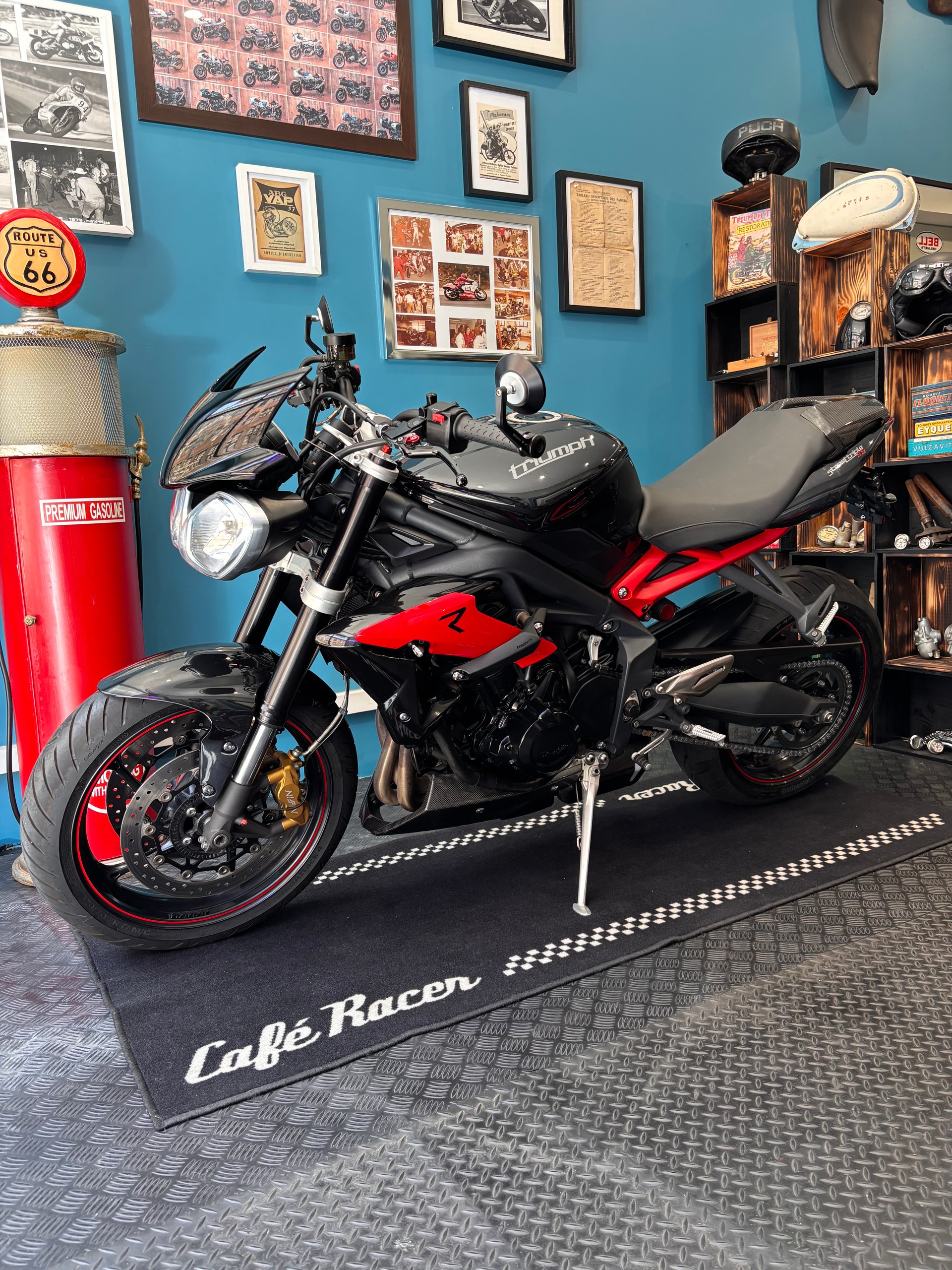 TRIUMPH Street Triple R 675-image-2
