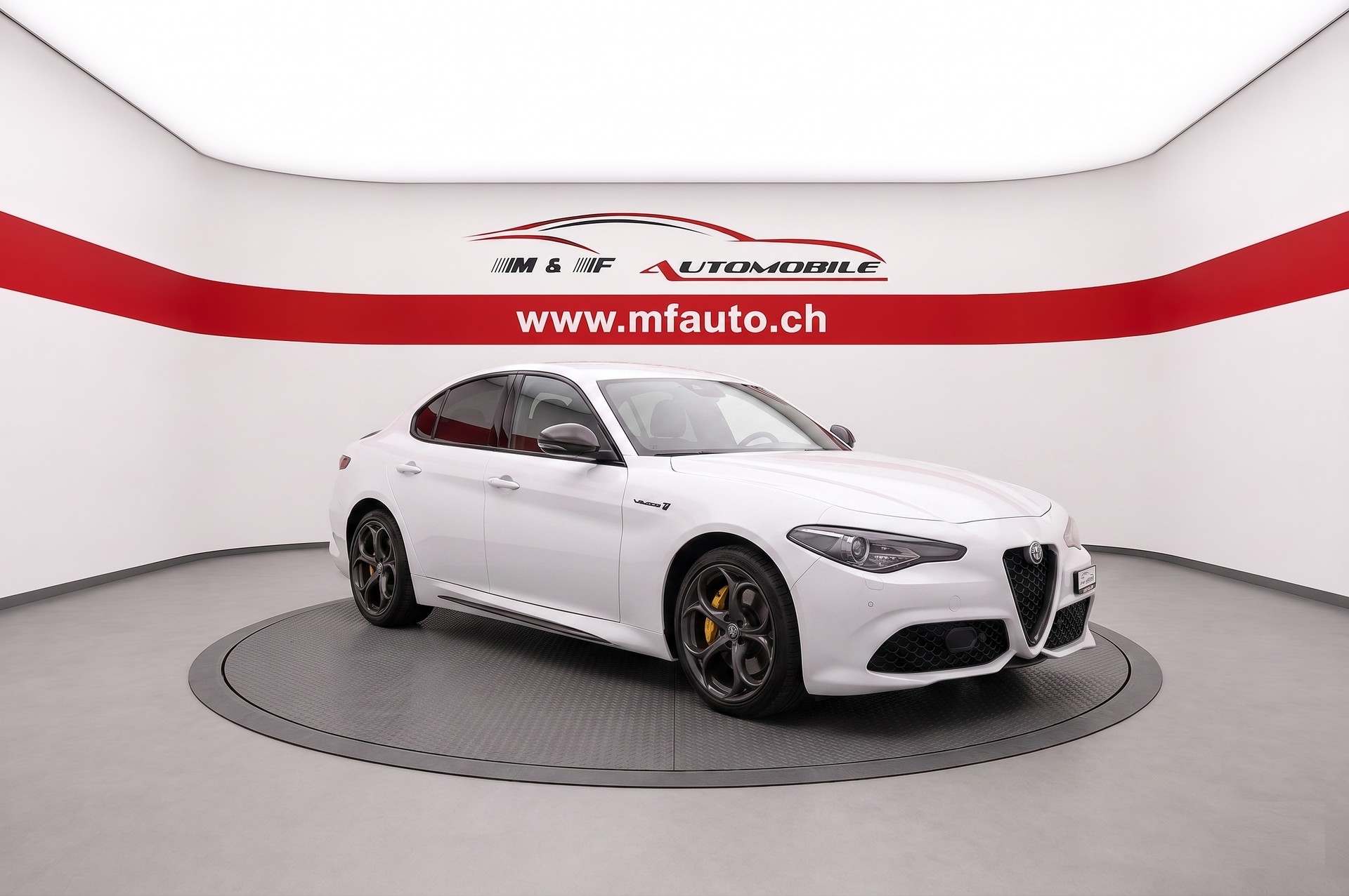 ALFA ROMEO Giulia 2.0 Q4 Veloce TI CH FAHRZEUG-showroom-element-2