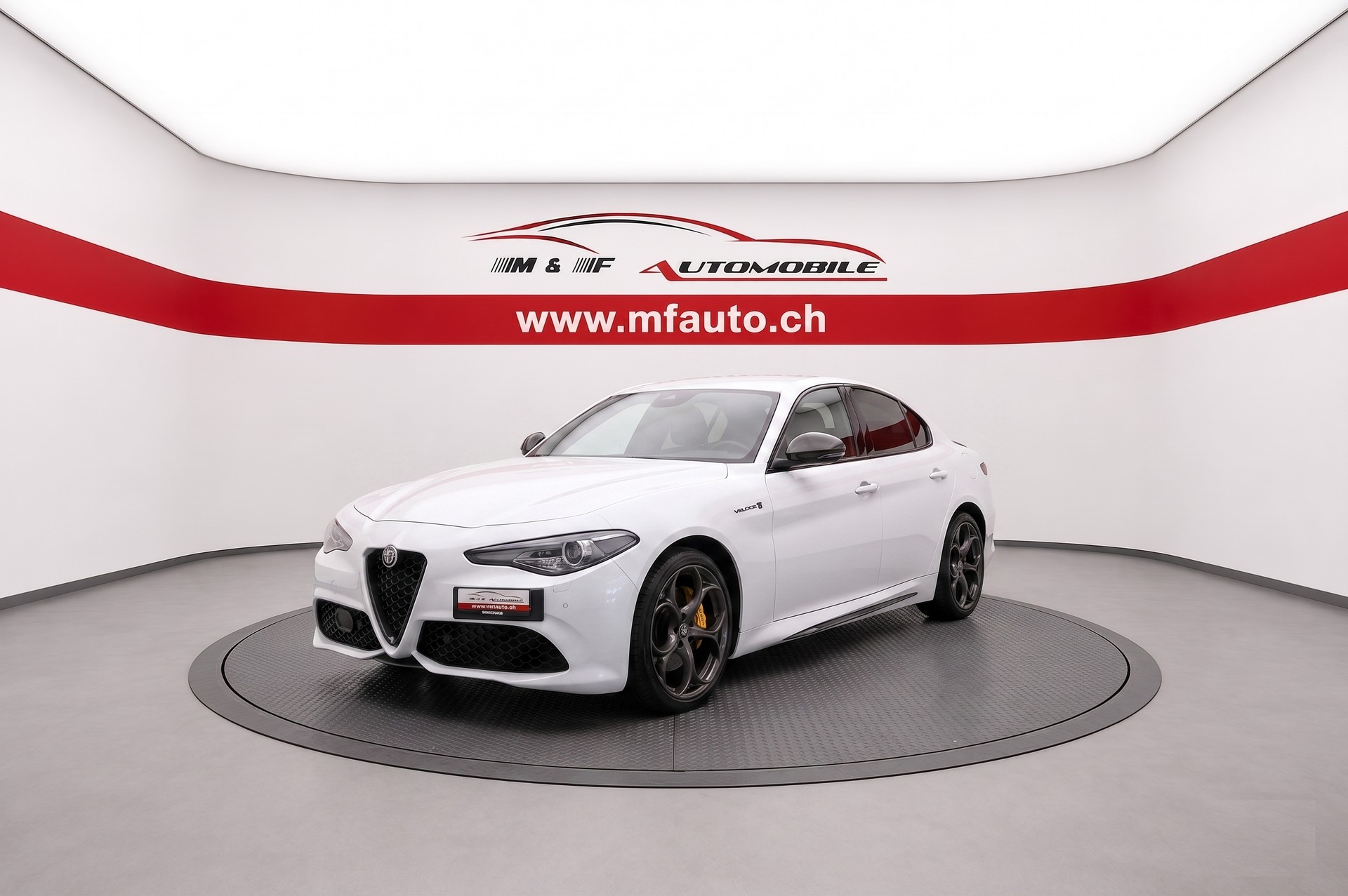 ALFA ROMEO Giulia 2.0 Q4 Veloce TI CH FAHRZEUG