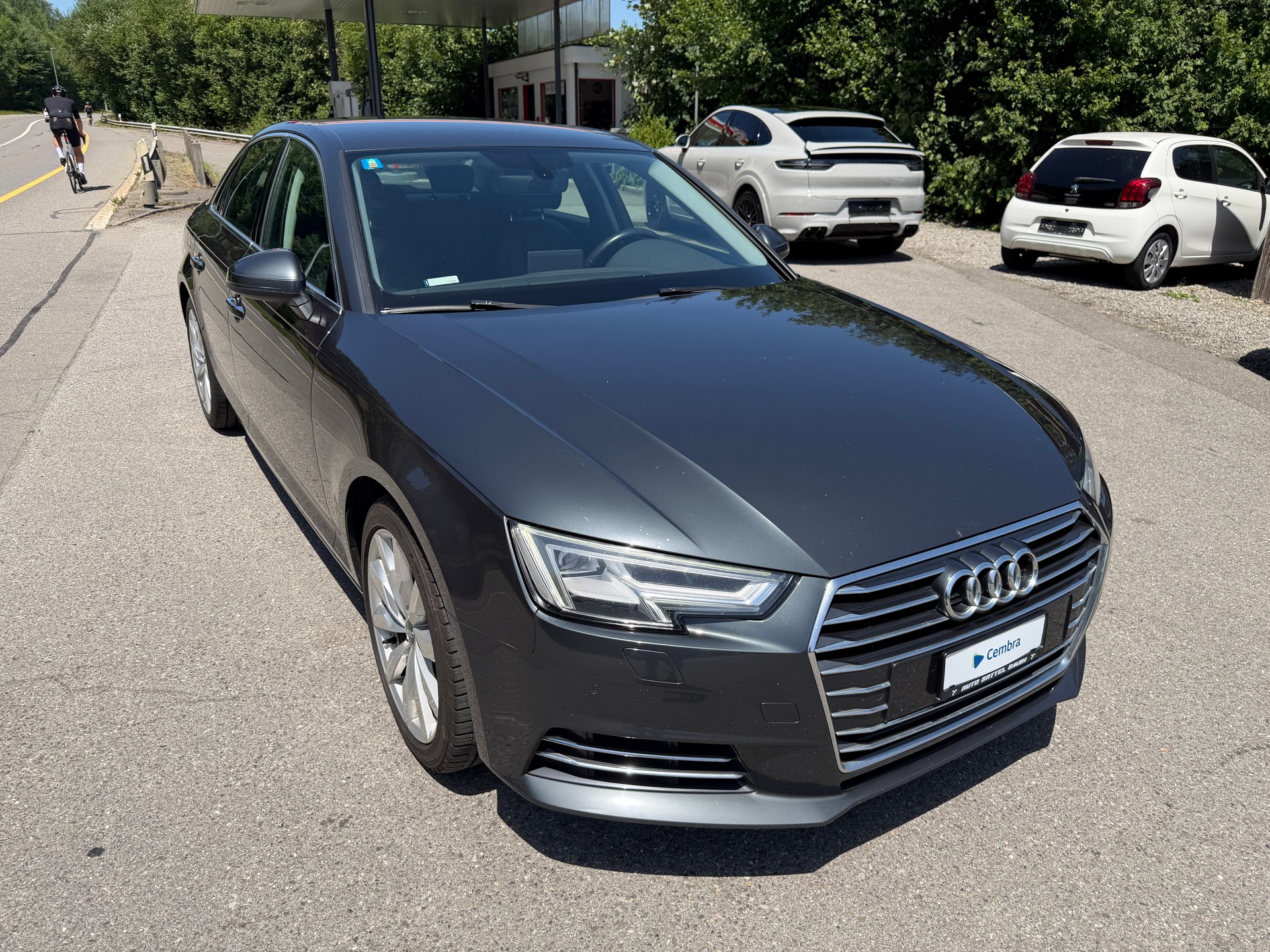 AUDI A4 Limousine 1.4 TFSI S-tronic-image-5