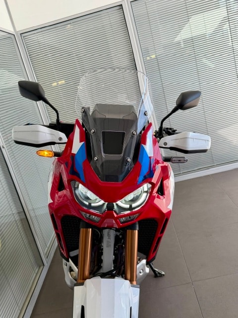 HONDA CRF 1100 DCT Africa Twin Adventure Sports E.S REPLICA-image-5