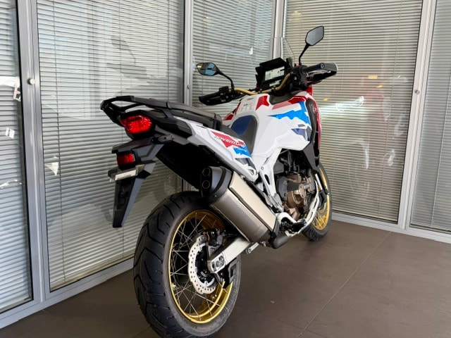 HONDA CRF 1100 DCT Africa Twin Adventure Sports E.S REPLICA-image-2