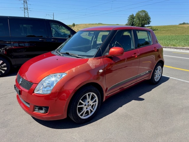 SUZUKI Swift 1.3i 16V GL Top Piz Sulai LE 4x4 **Klima** ab Service frisch MFK