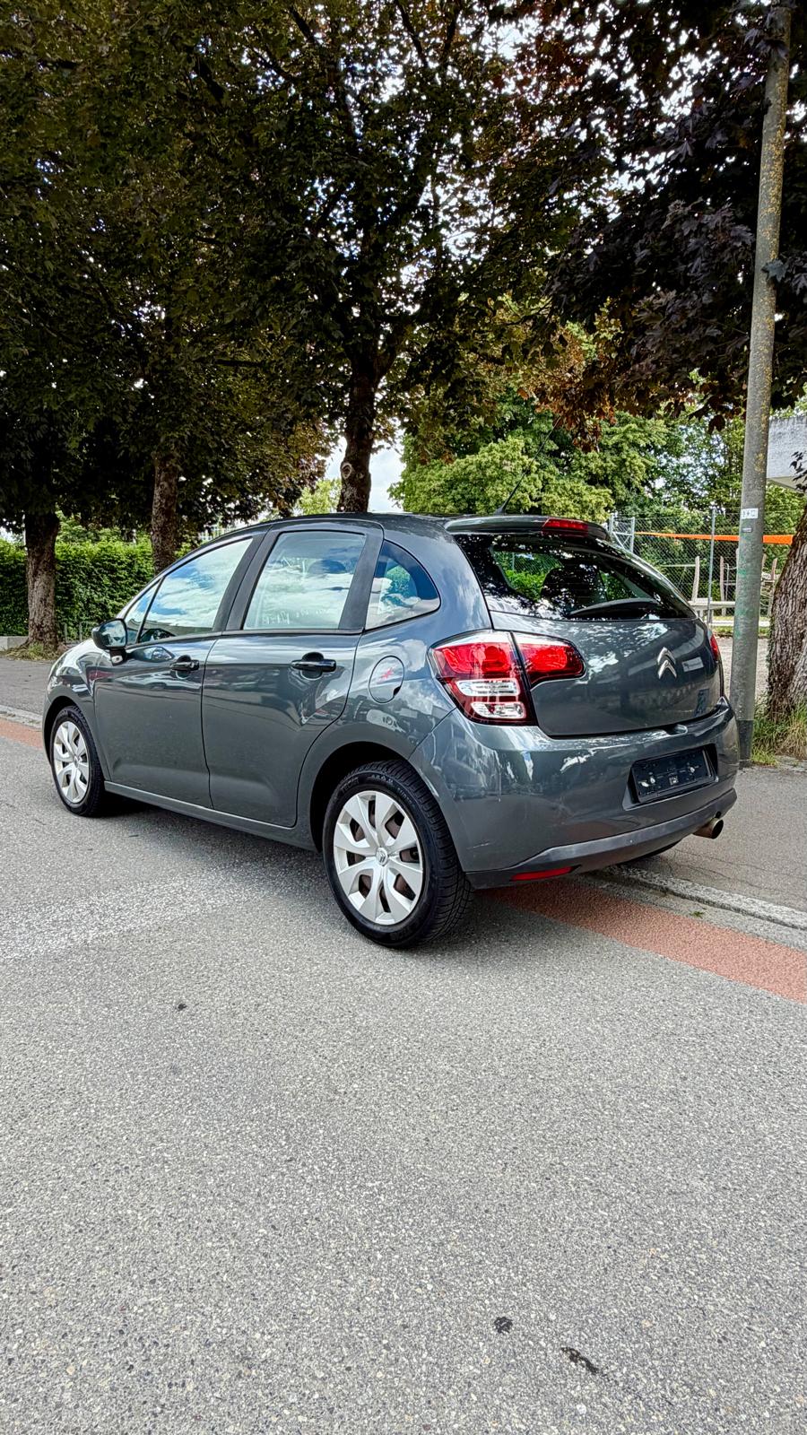 CITROEN C3 1.2i Exclusive ETG5-image-4