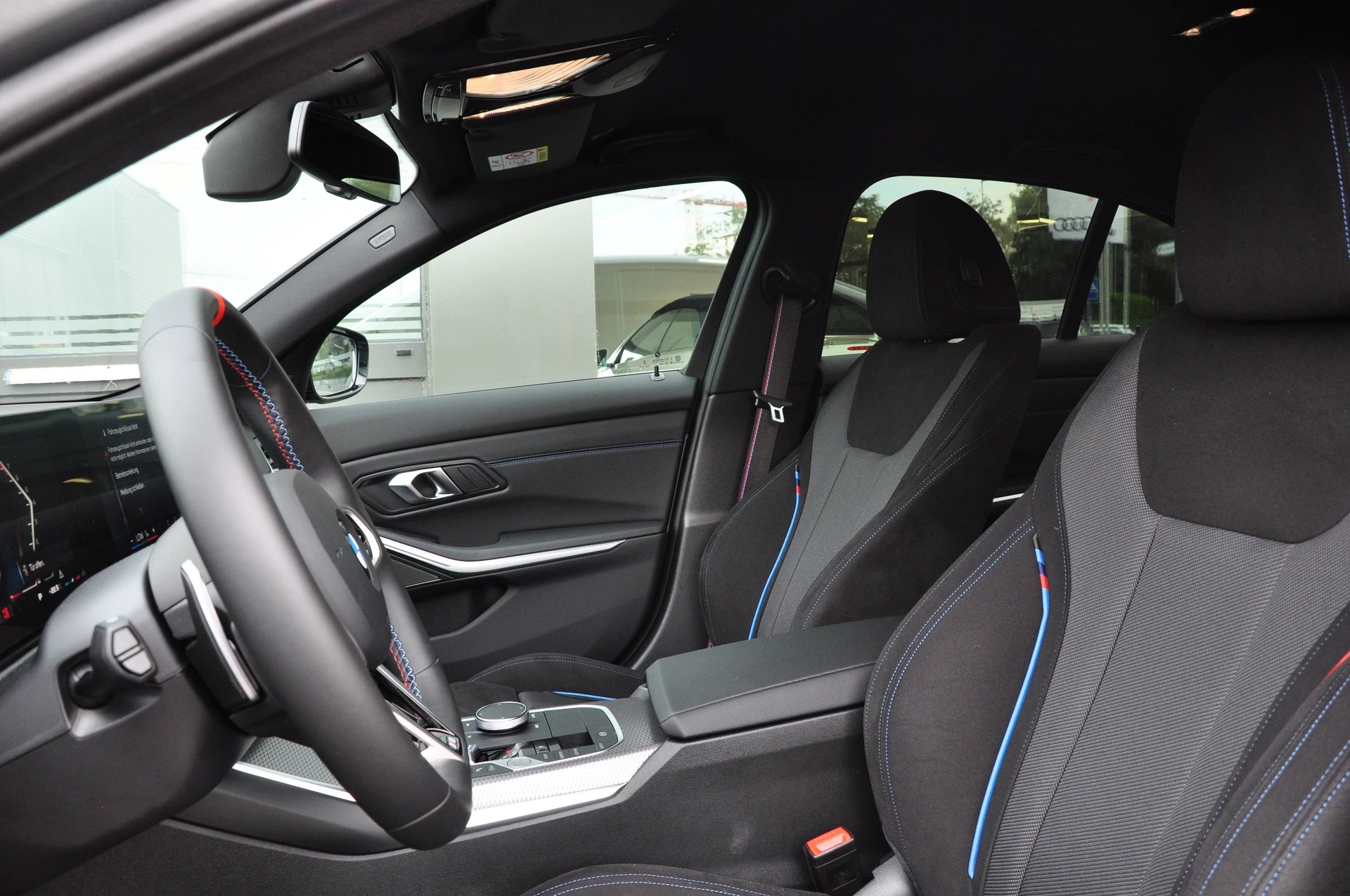 BMW M340i xDrive 48V Steptronic M Sport Pro-image-15