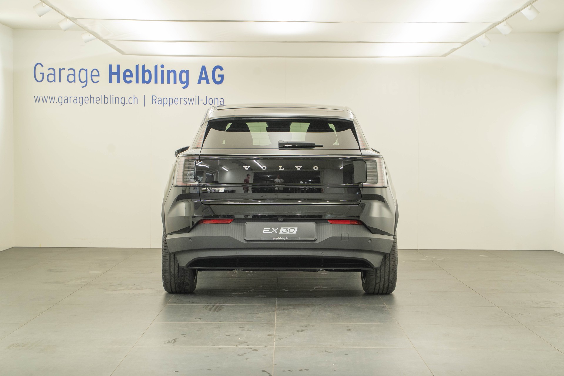 VOLVO EX30 E60 Twin Plus Performance AWD-showroom-element-3