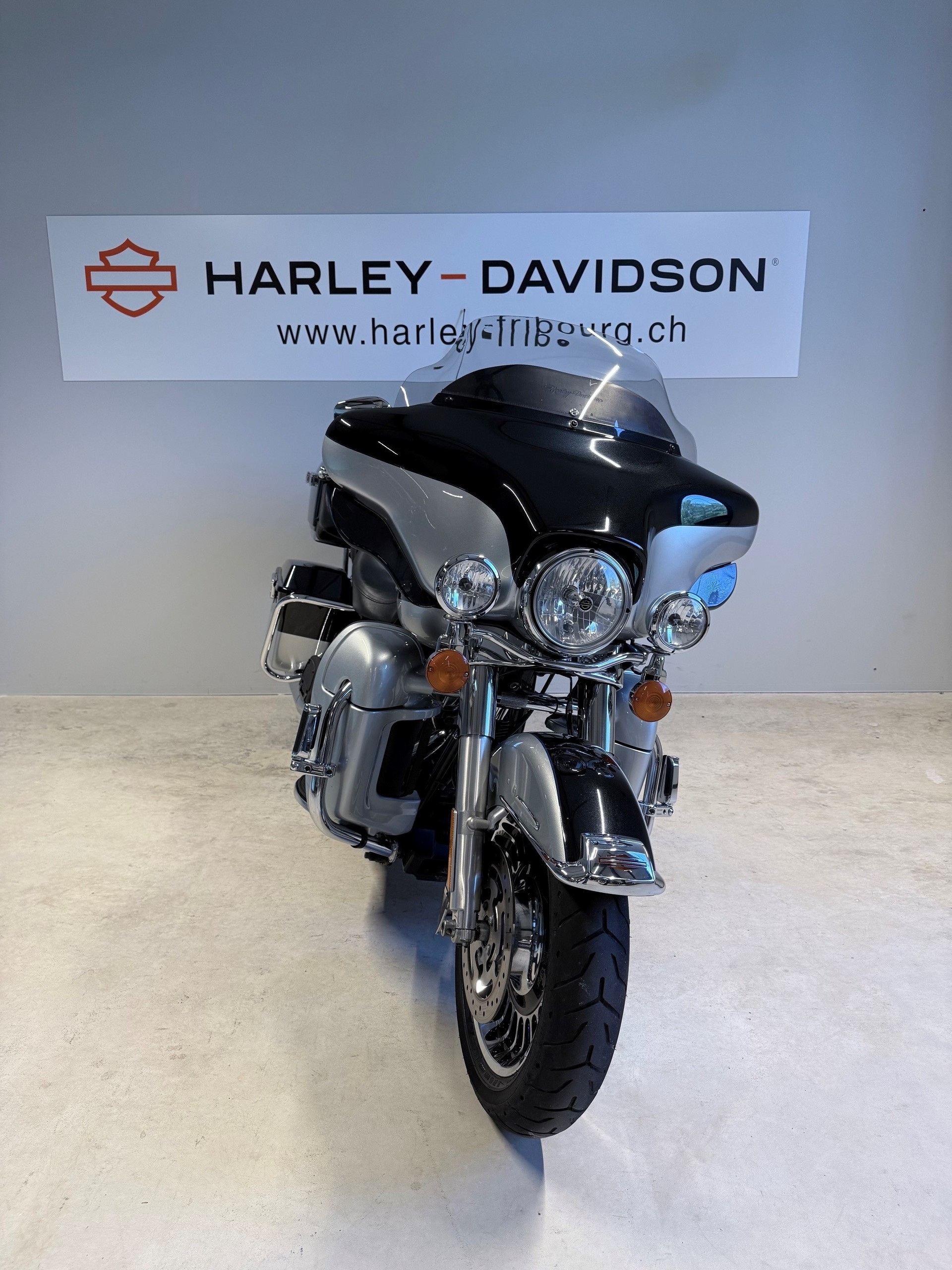 HARLEY-DAVIDSON FLHTK Electra Glide Ultra Limited Anniversary-image-1