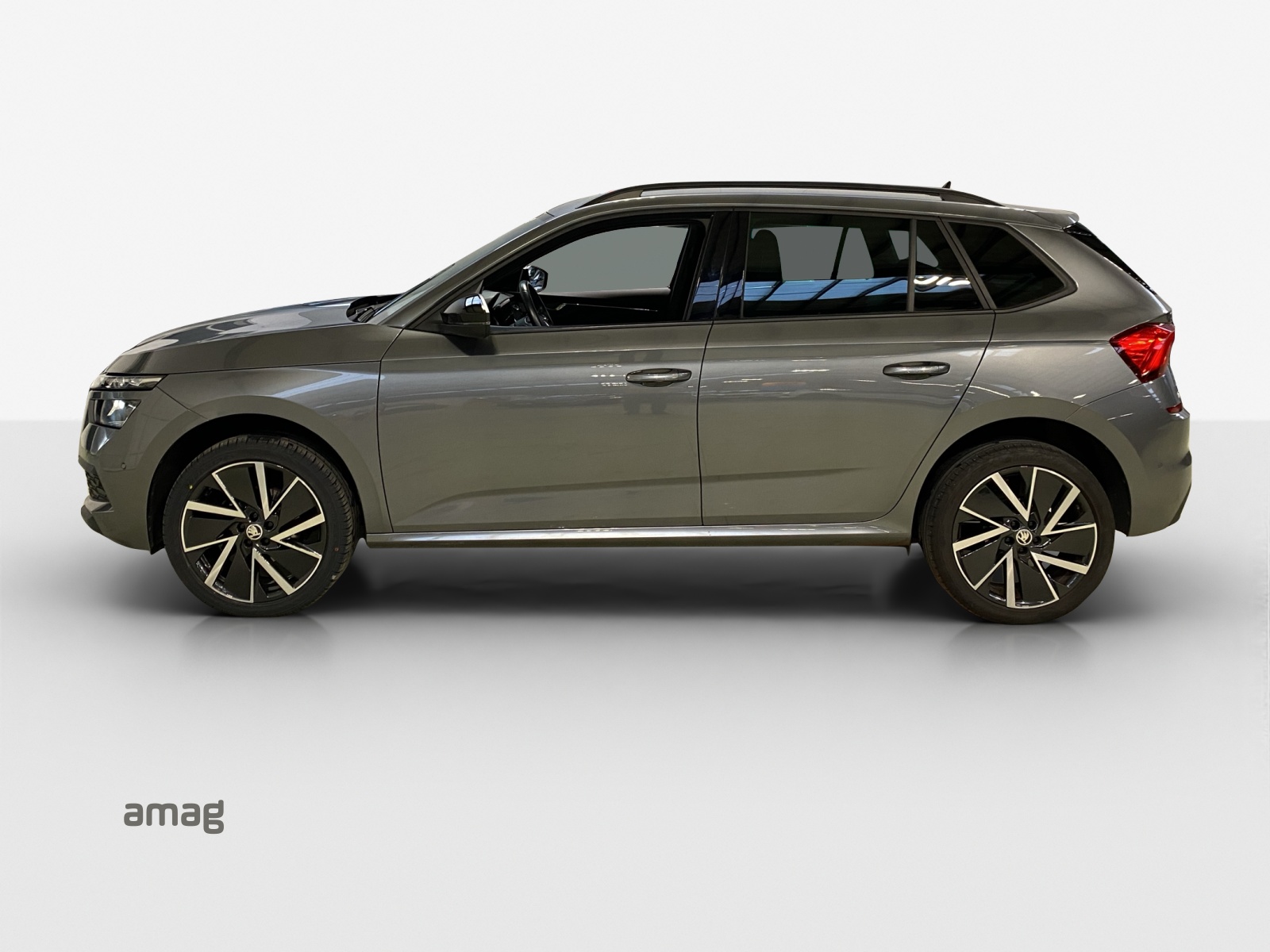 SKODA Kamiq 1.0 TSI Style DSG-showroom-element-1