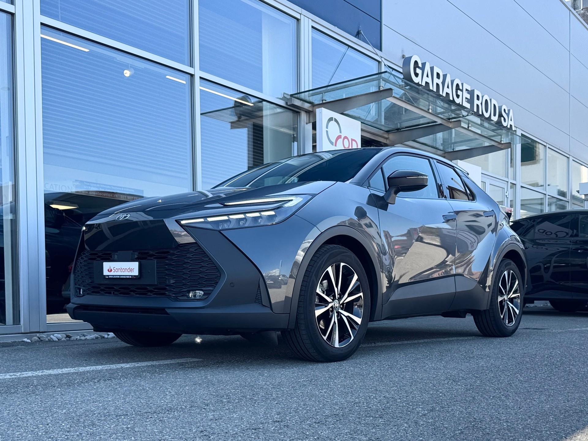 TOYOTA C-HR 2.0 HSD CVT Trend 2WD