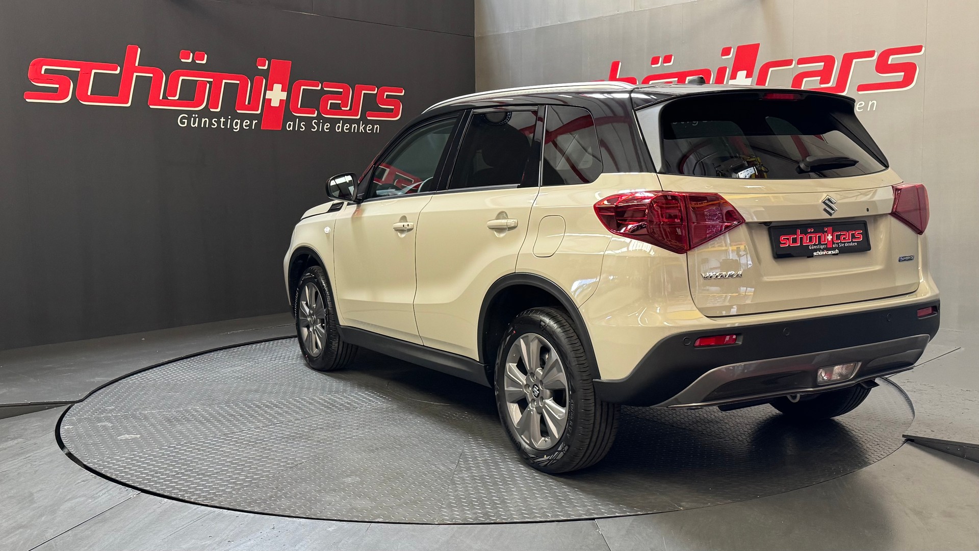 SUZUKI Vitara 1.4 Boosterjet Compact + 4x4 Hybrid-showroom-element-3