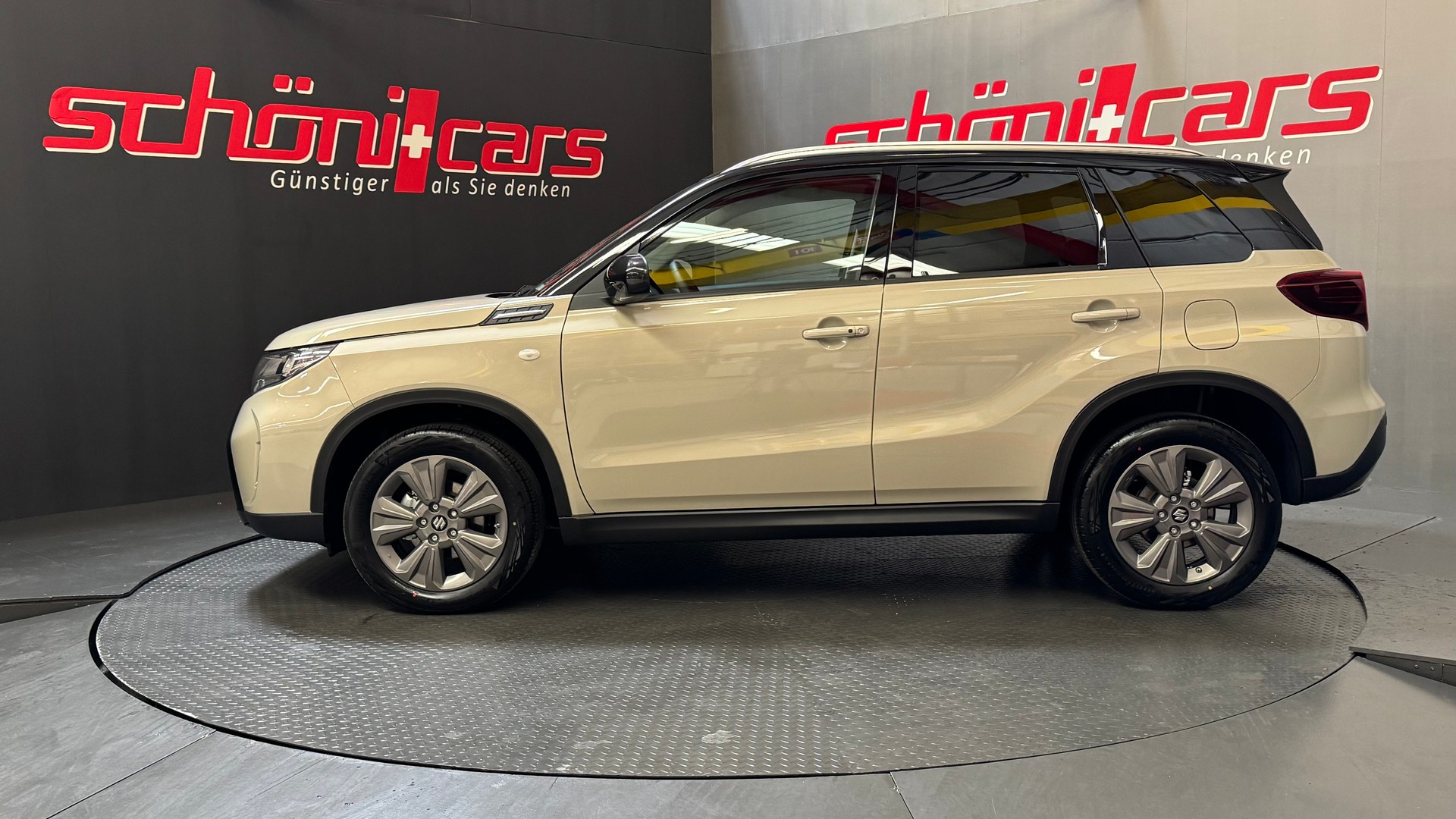 SUZUKI Vitara 1.4 Boosterjet Compact + 4x4 Hybrid-showroom-element-2