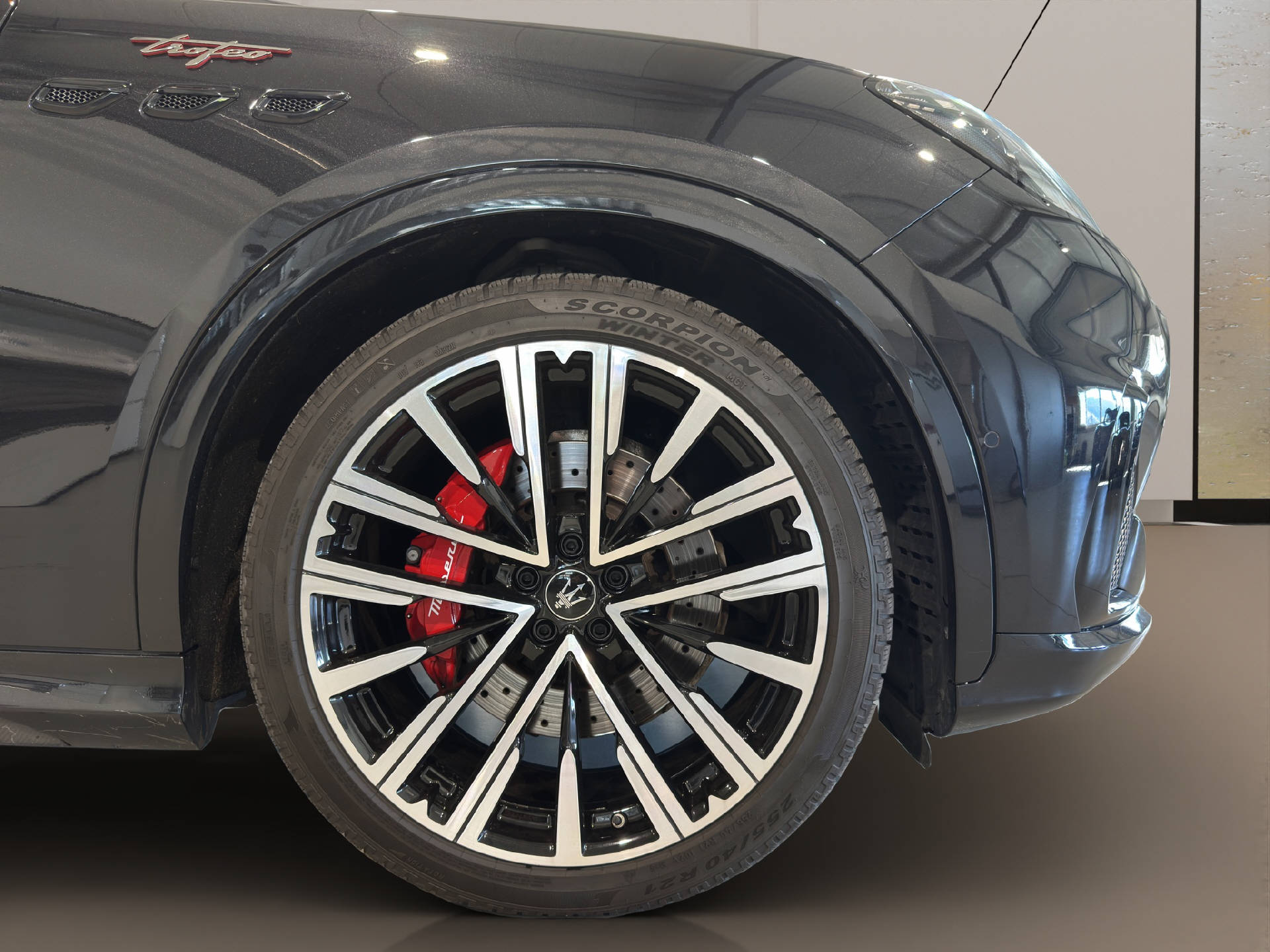 MASERATI Grecale 3.0 V6 Trofeo-image-19