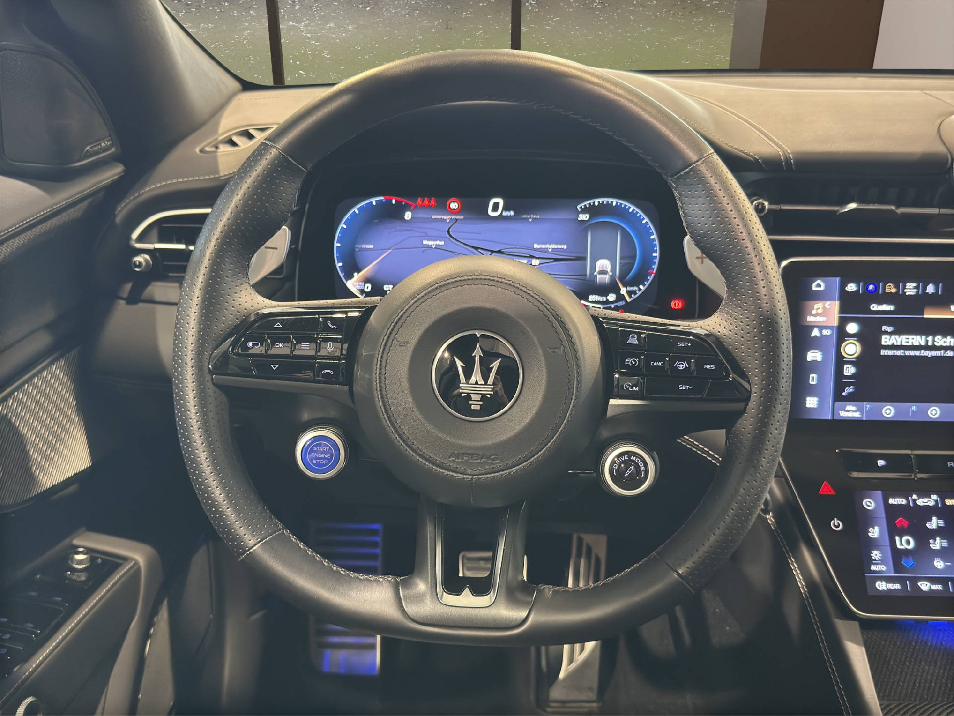 MASERATI Grecale 3.0 V6 Trofeo-image-9