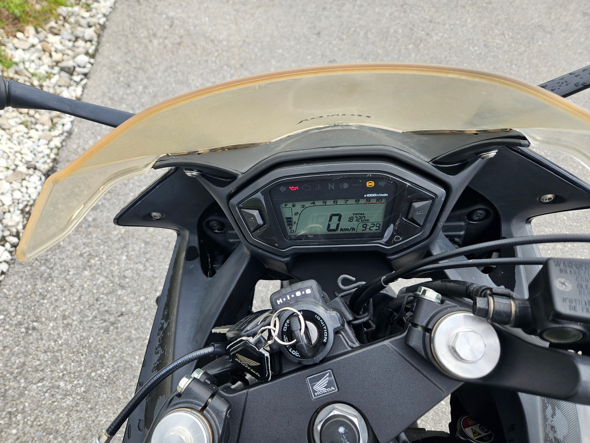 HONDA CBR 500 RA ABS-image-7