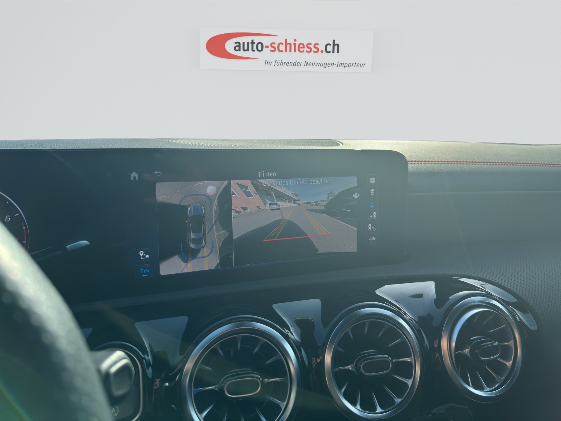 MERCEDES-BENZ CLA 220 4M AMG Line-showroom-element-2