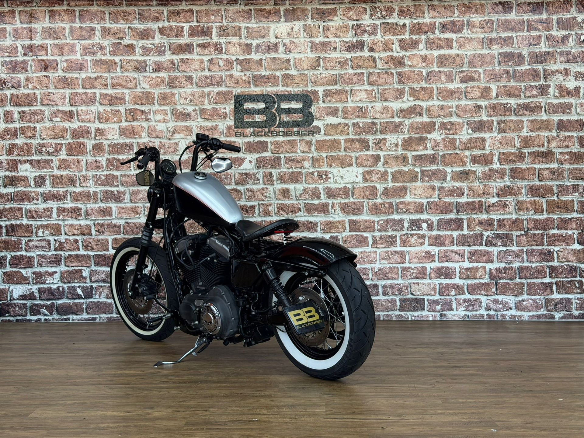 HARLEY-DAVIDSON XL 1200 N Sportster Nightster-image-2