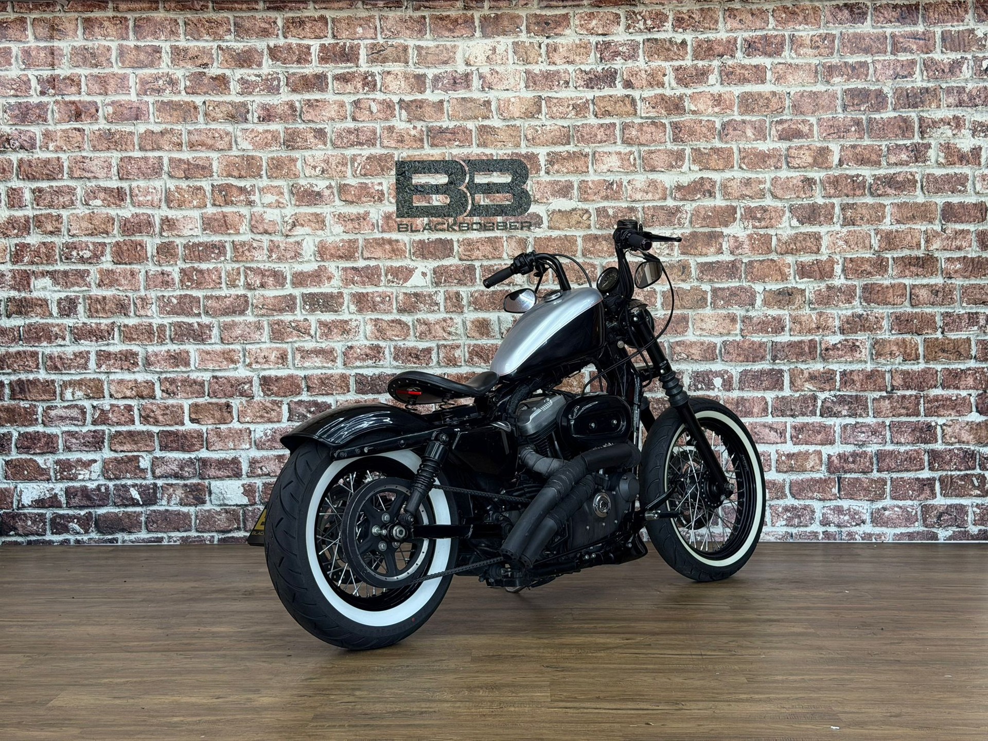 HARLEY-DAVIDSON XL 1200 N Sportster Nightster-image-1