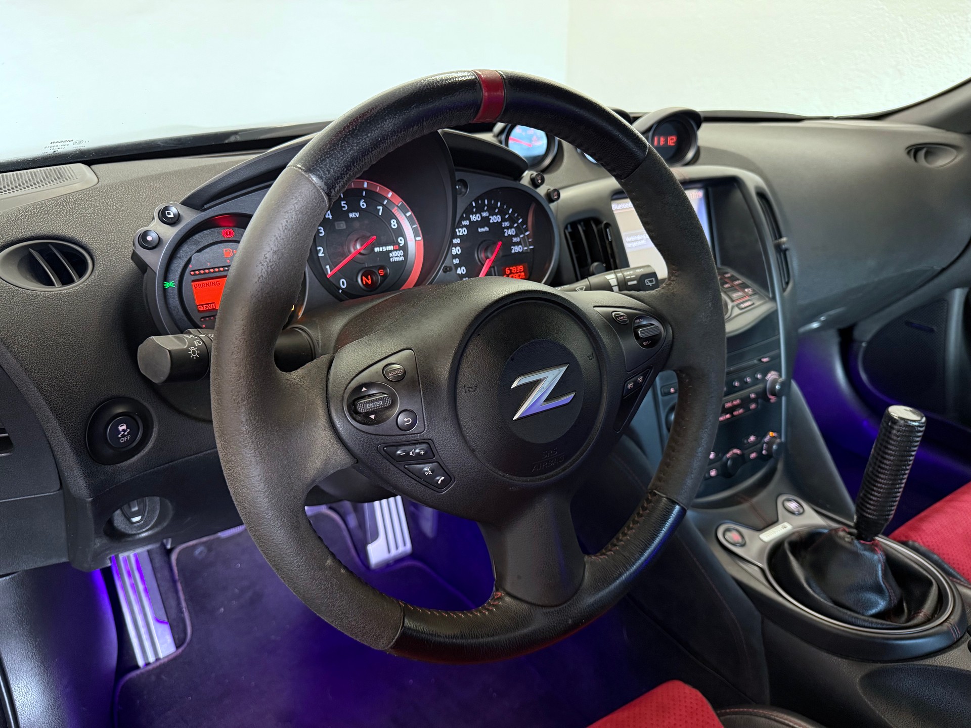 NISSAN 370 Z nismo V2-image-14
