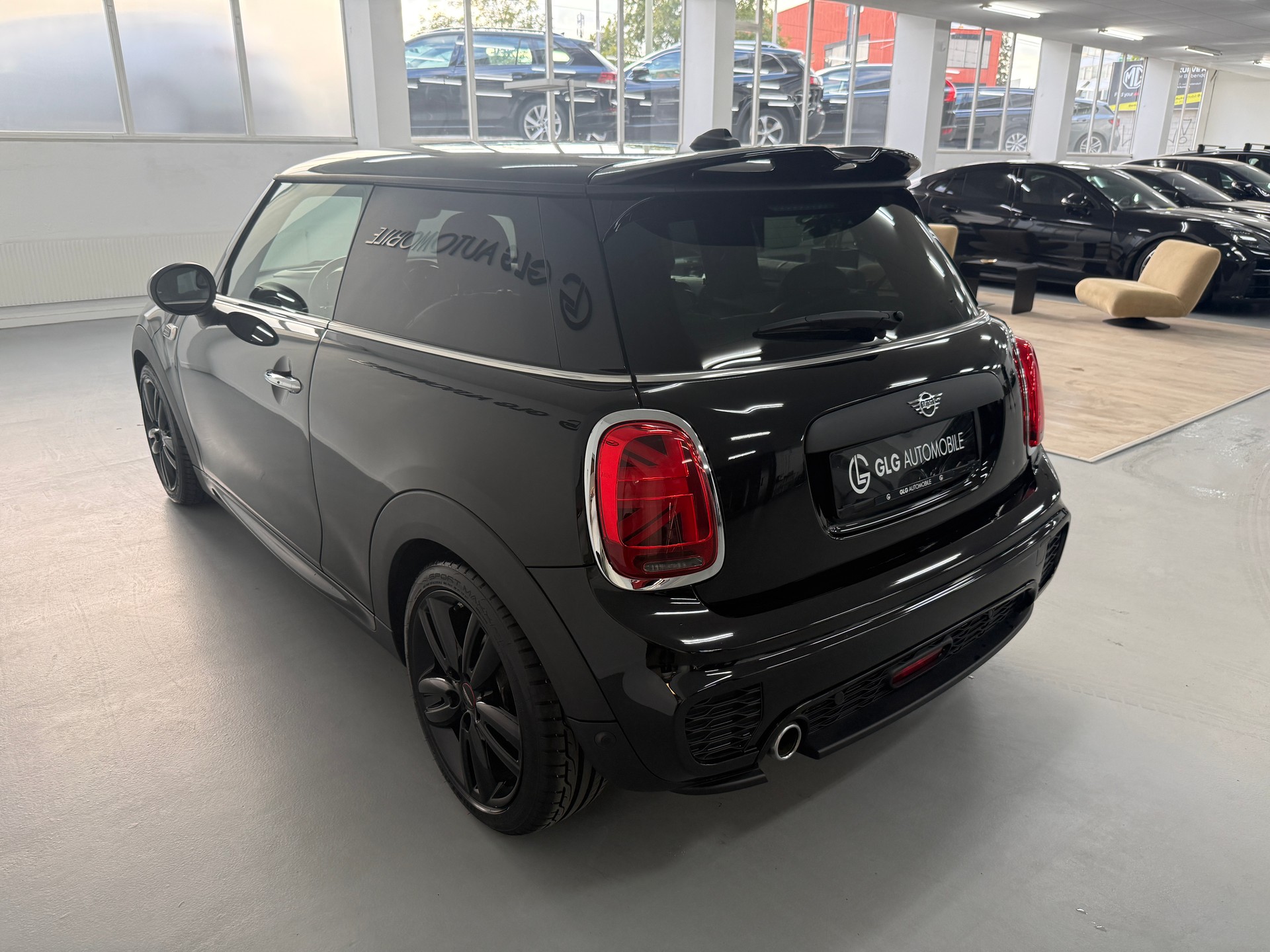 MINI One Steptronic DKG JCW-image-4