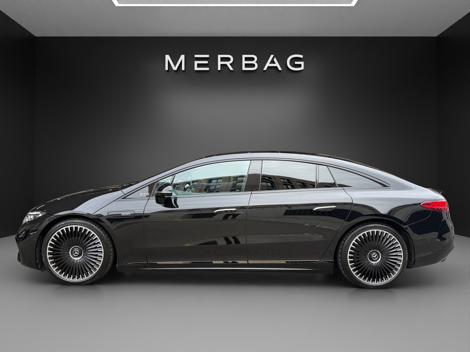 MERCEDES-BENZ-image-3