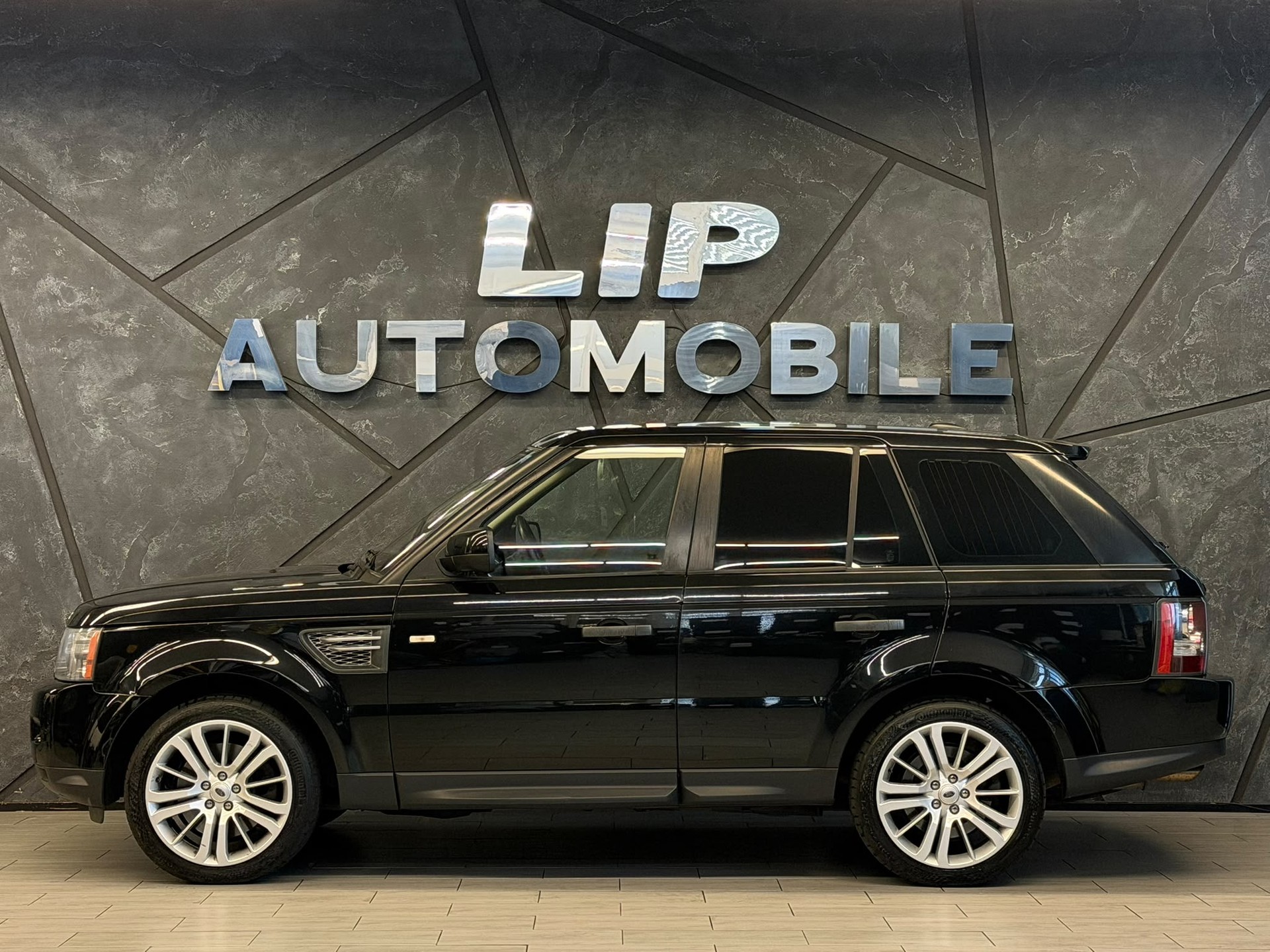 LAND ROVER Range Rover Sport 3.6 TDV8 HSE Automatic-image-4