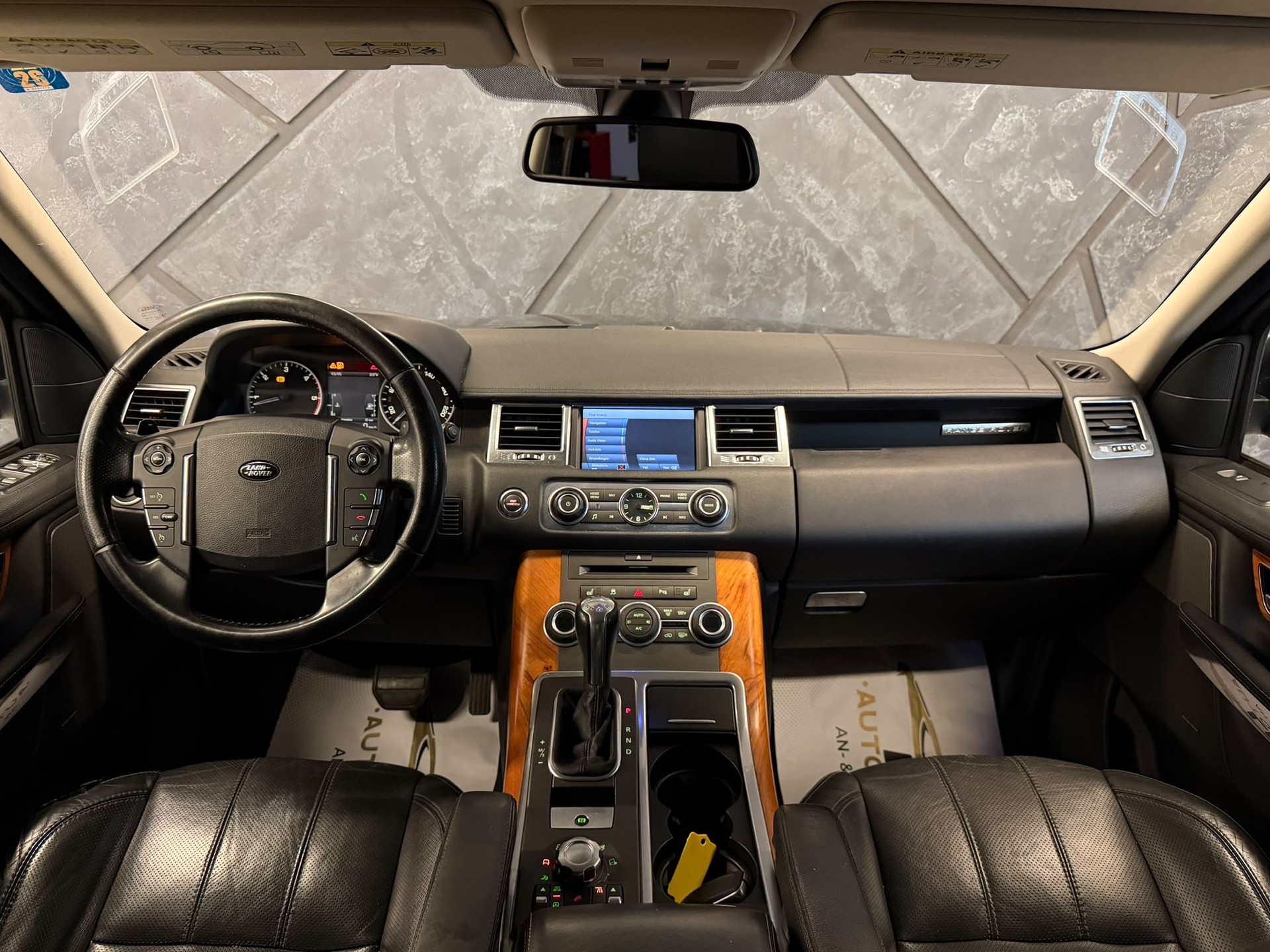 LAND ROVER Range Rover Sport 3.6 TDV8 HSE Automatic-image-8