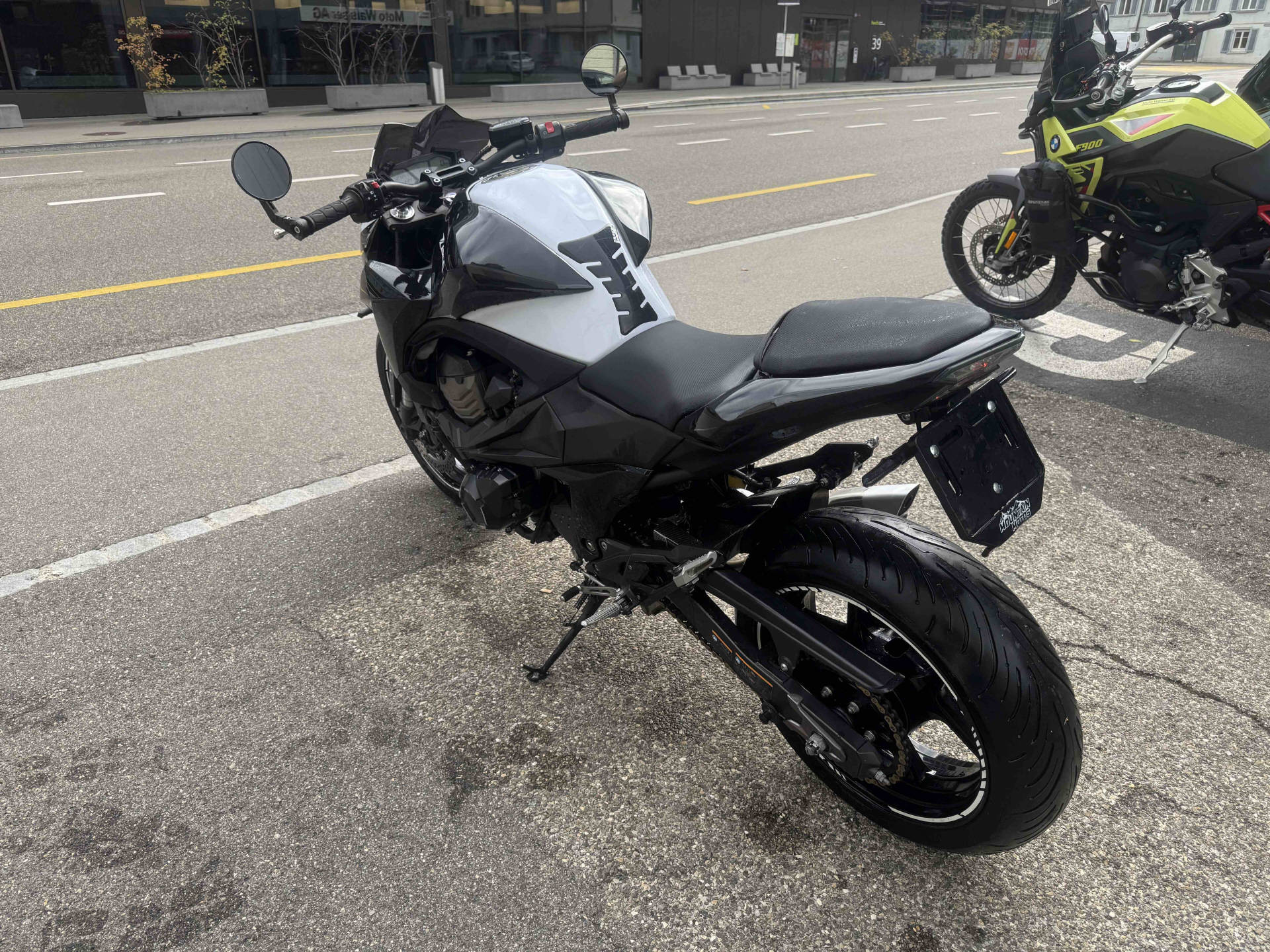 KAWASAKI Z 800 e-image-3